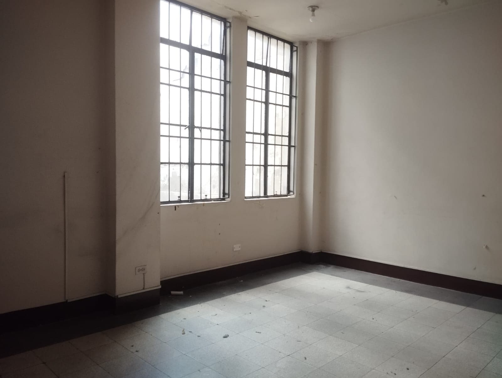 Oficina en arriendo en Centro, Medellín — foto 4 de 7