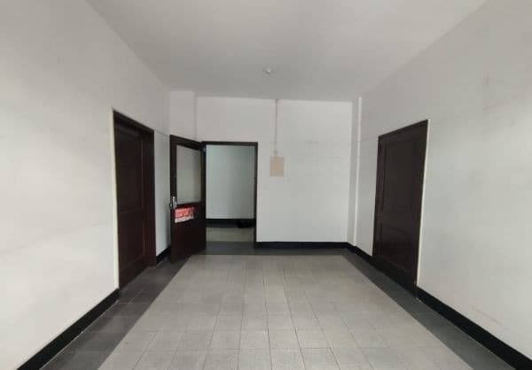 Oficina en arriendo en Centro, Medellín — foto 2 de 9