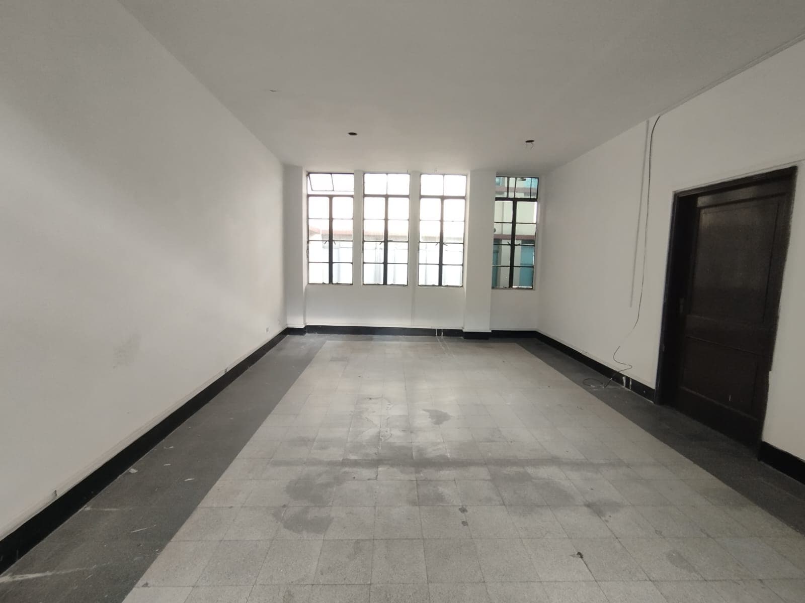 Oficina en arriendo en Centro, Medellín — foto 3 de 8