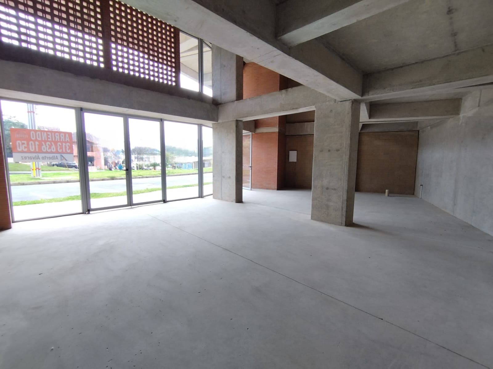 Local en arriendo en Rionegro — foto 1 de 8