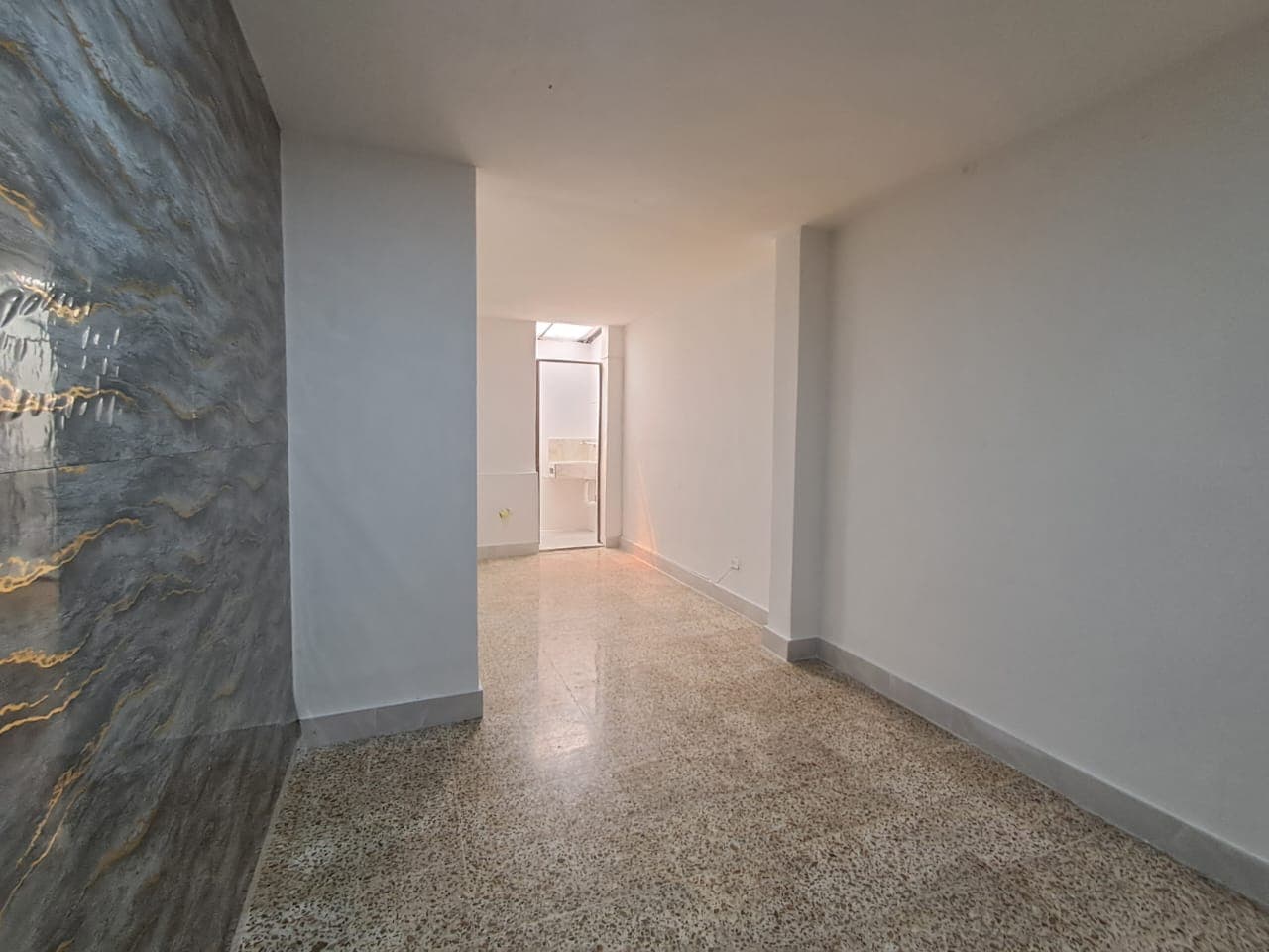 Casa Comercial en arriendo en Villa Hermosa, Centro, Medellín — foto 4 de 20