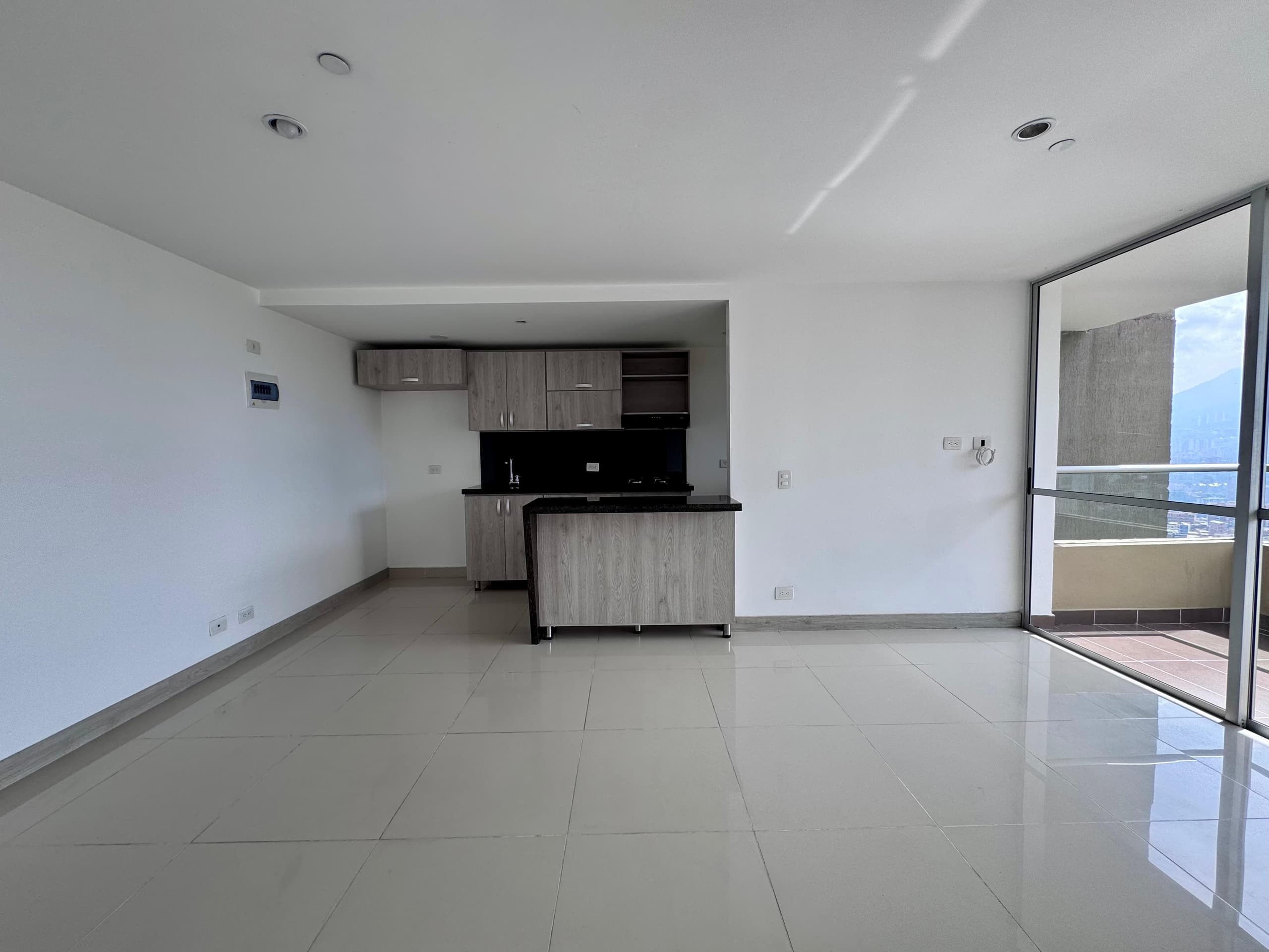 Apartamento en arriendo en Las Antillas, Envigado — foto 2 de 16