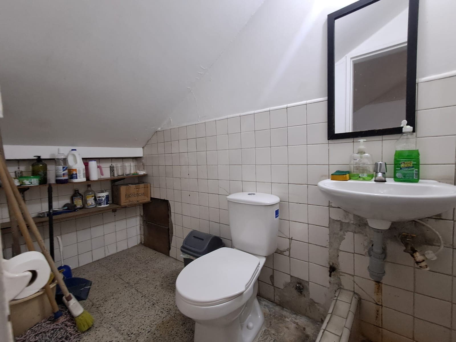Local en arriendo en La Candelaria, Centro, Medellín — foto 4 de 10