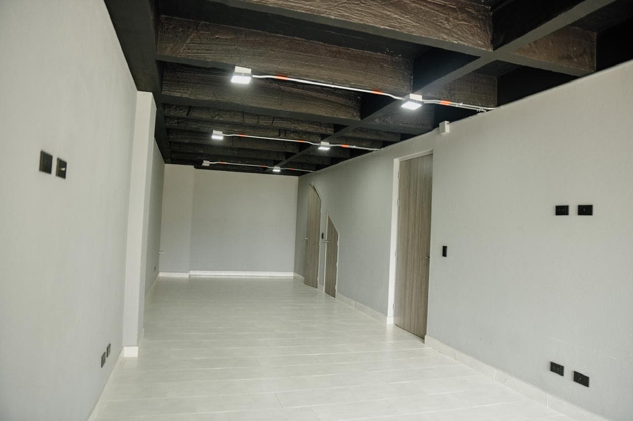 Local en arriendo en Llano Grande, Rionegro — foto 3 de 8