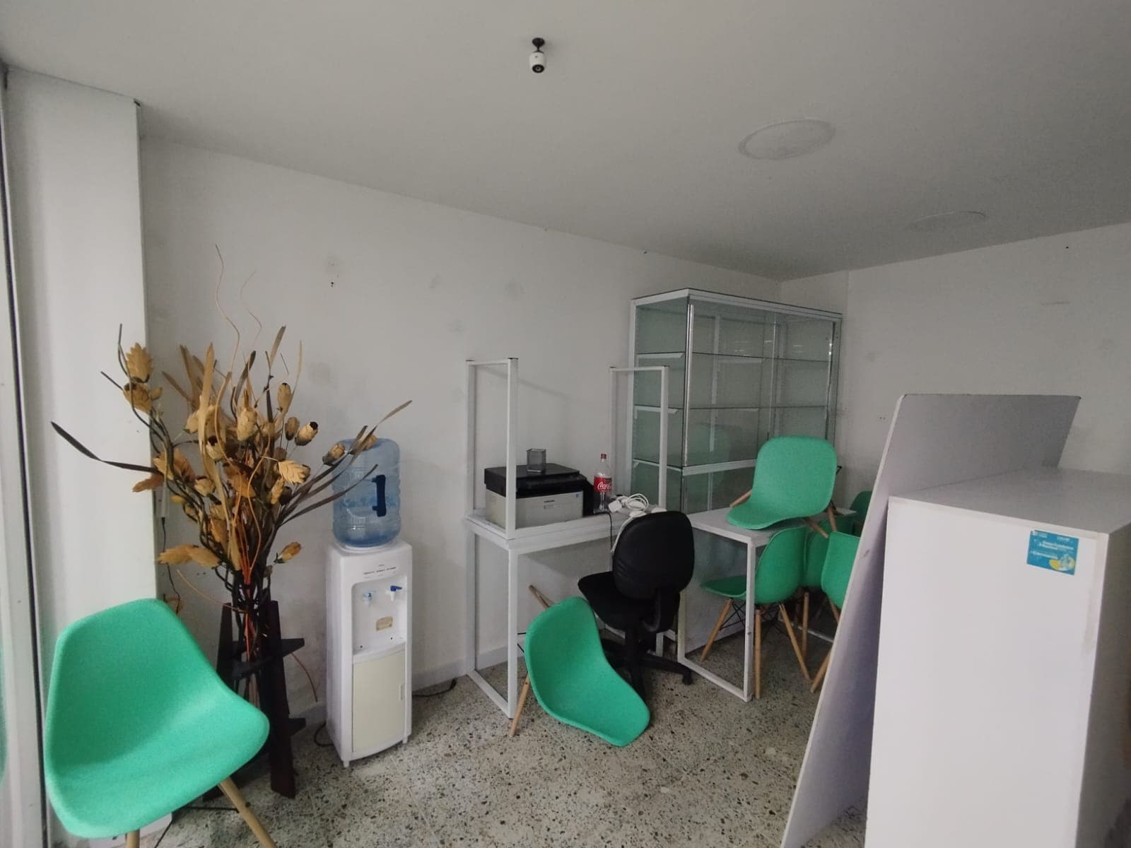 Local en arriendo en La Candelaria, Centro, Medellín — foto 2 de 9