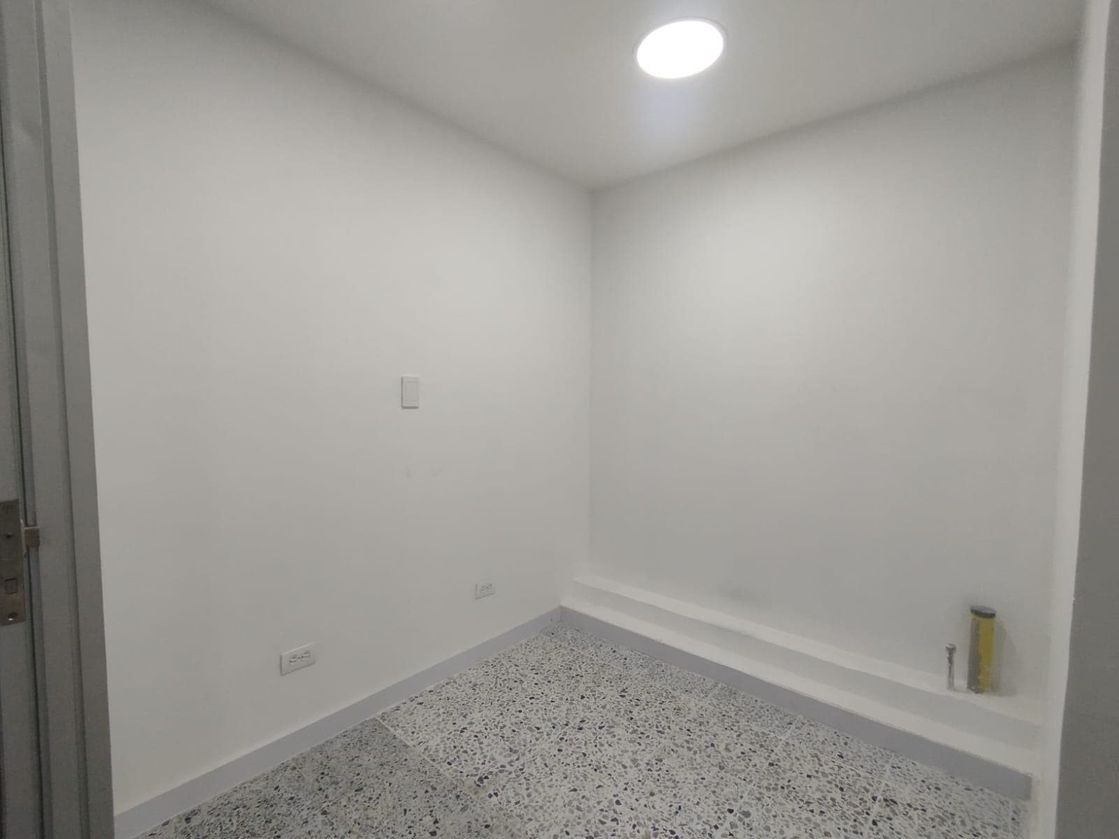 Local en arriendo en La Candelaria, Centro, Medellín — foto 2 de 10