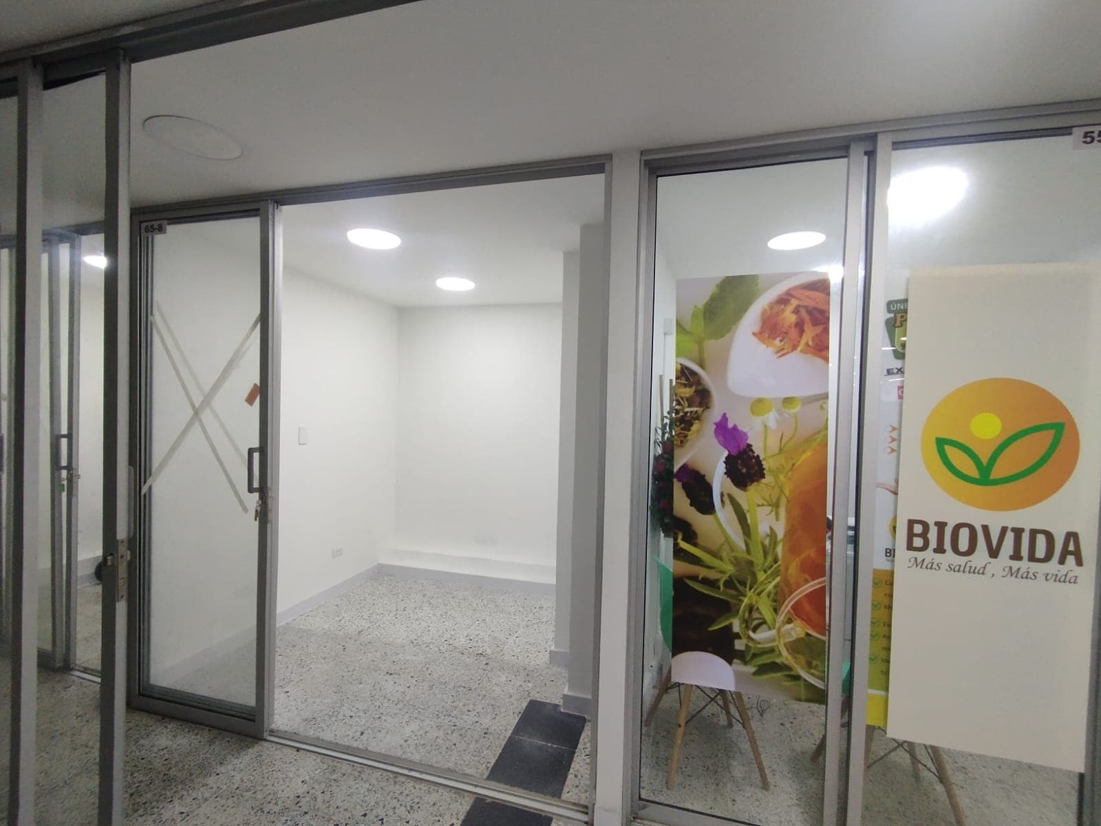 Local en arriendo en La Candelaria, Centro, Medellín — foto 5 de 10