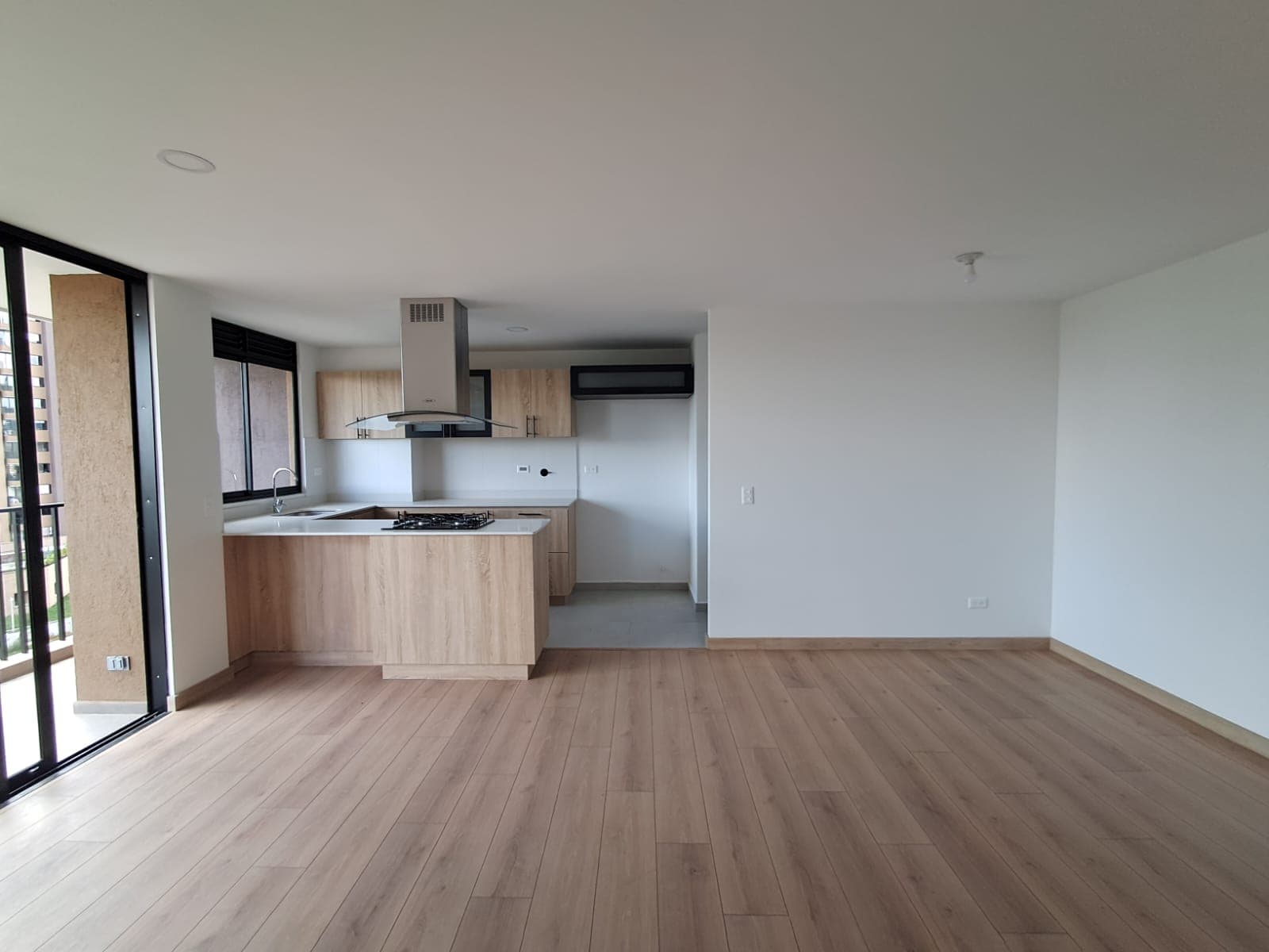 Apartamento en arriendo en San Antonio De Pereira, Rionegro — foto 1 de 20