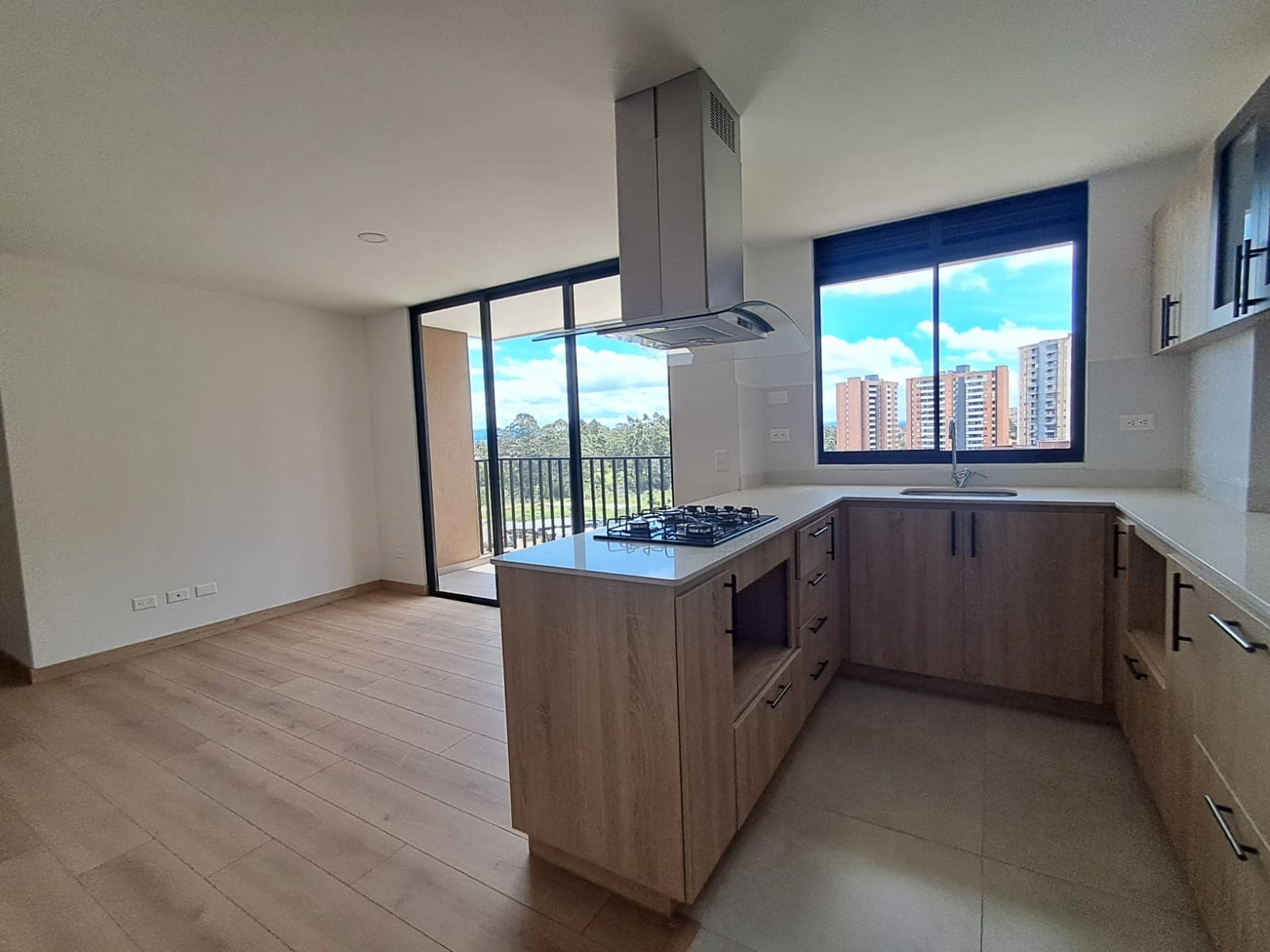 Apartamento en arriendo en San Antonio De Pereira, Rionegro — foto 2 de 20