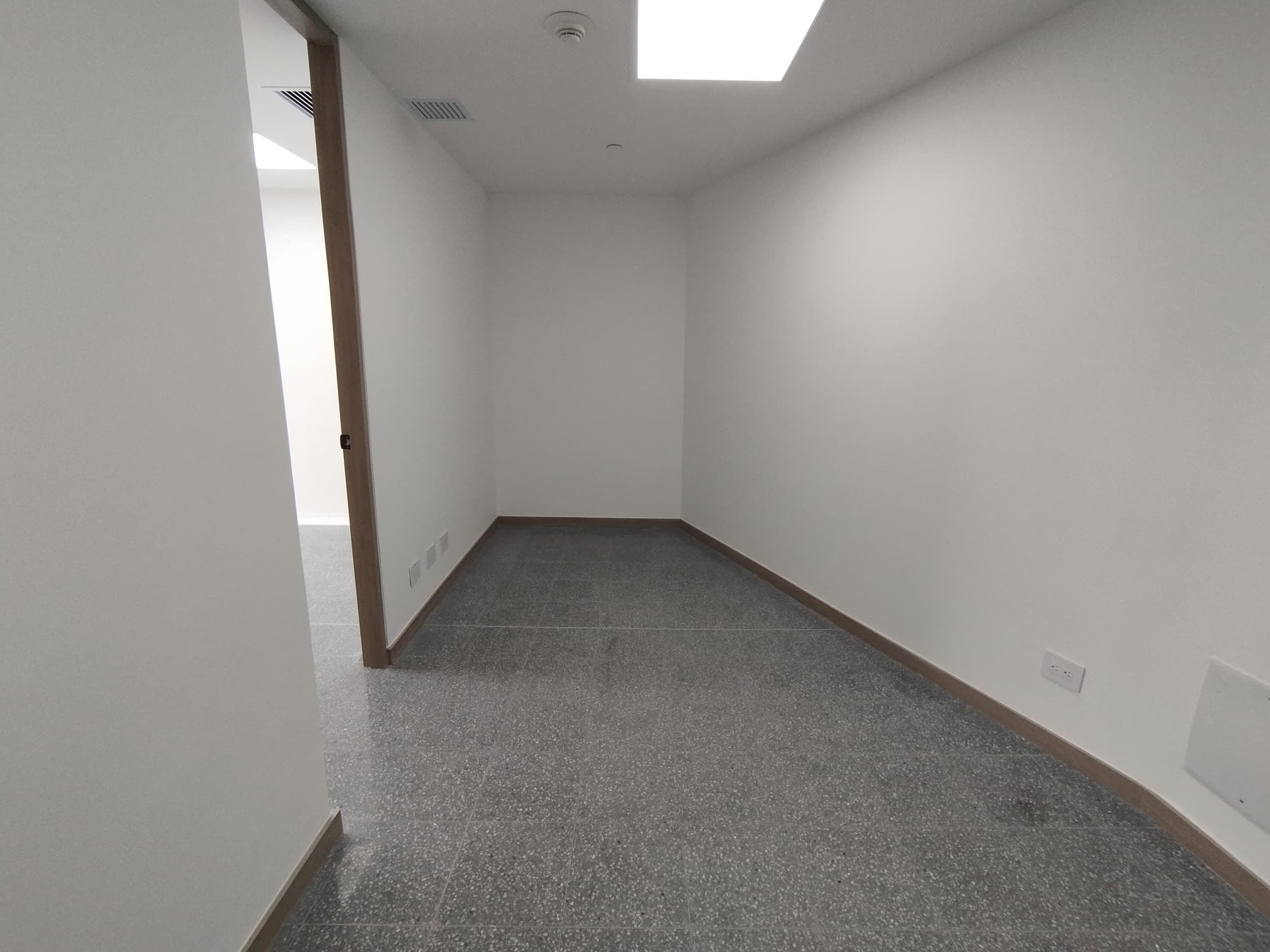 Consultorio en arriendo en San Diego, El Poblado, Medellín — foto 5 de 12