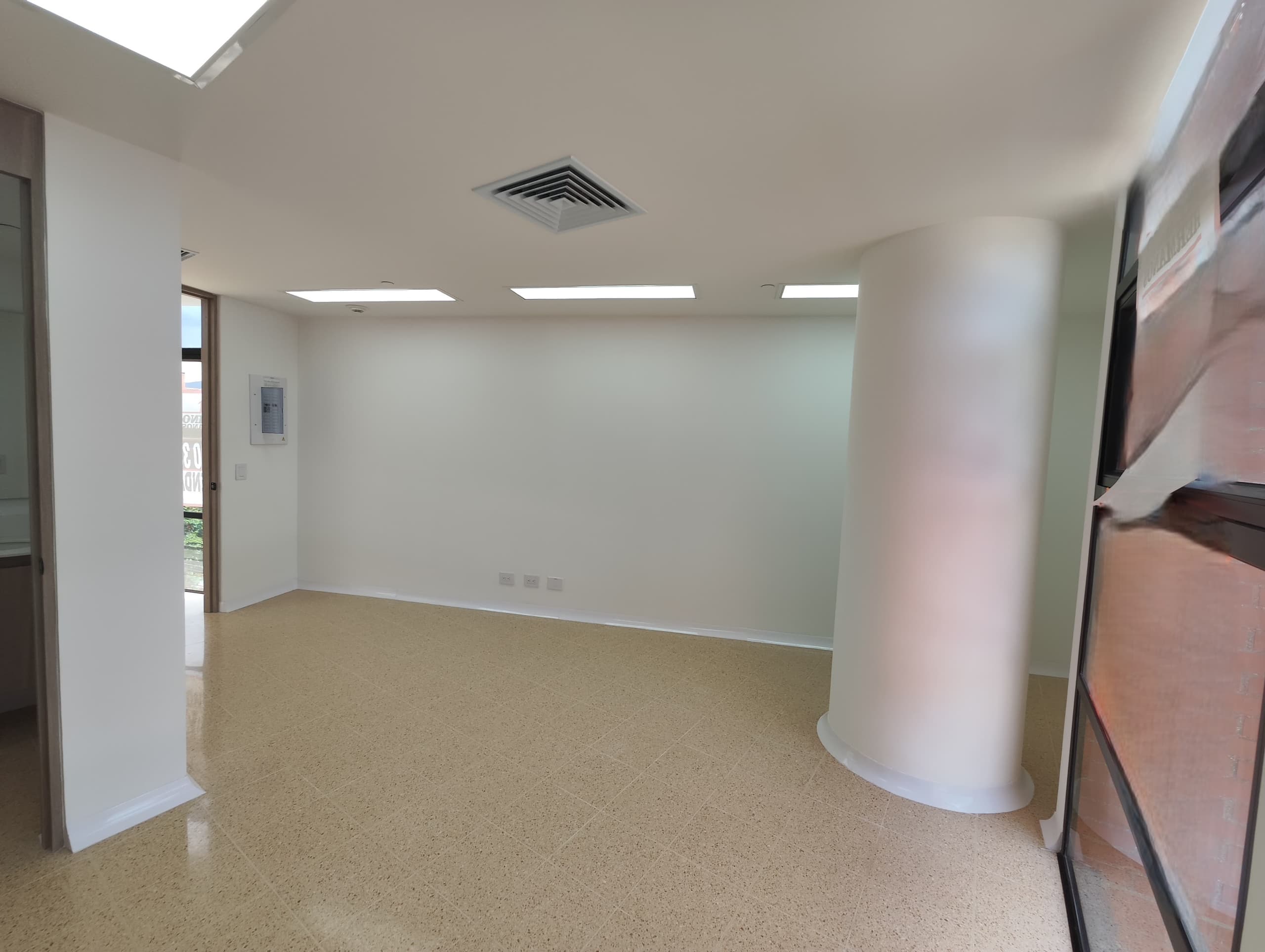 Consultorio en arriendo en San Diego, El Poblado, Medellín — foto 3 de 13