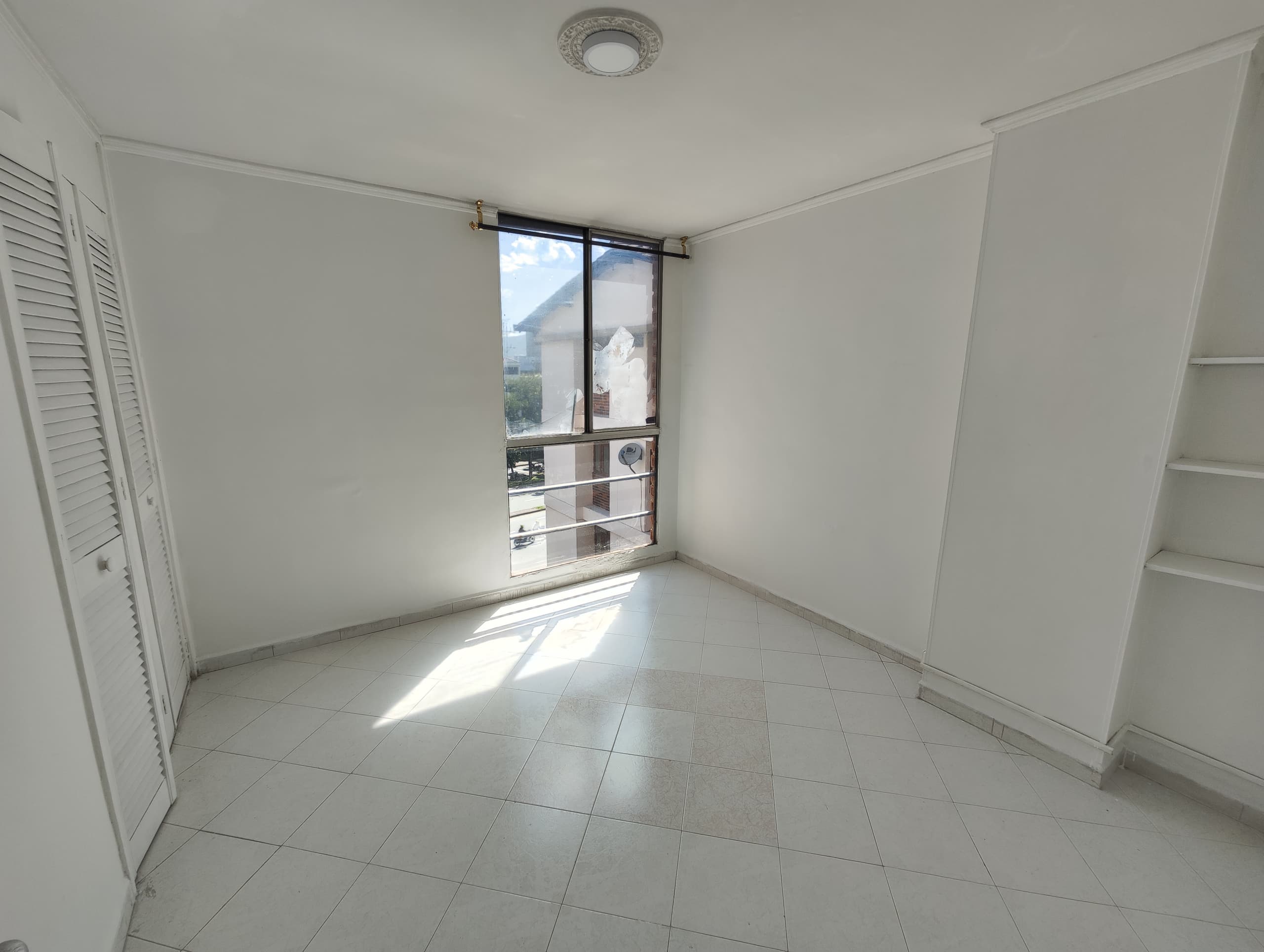 Apartamento en arriendo en Fátima Medellín, Belen — foto 1 de 12