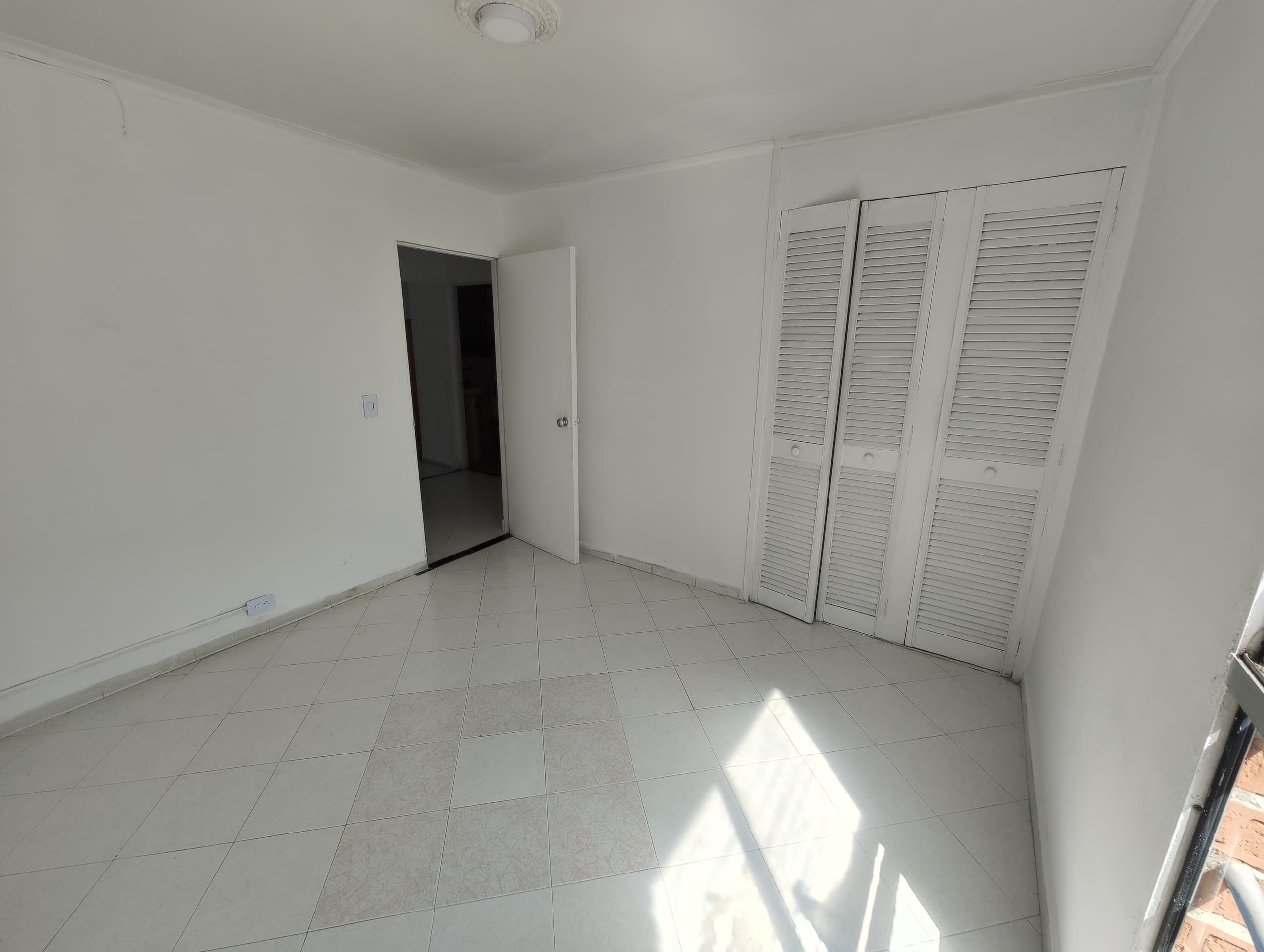Apartamento en arriendo en Fátima Medellín, Belen — foto 2 de 12