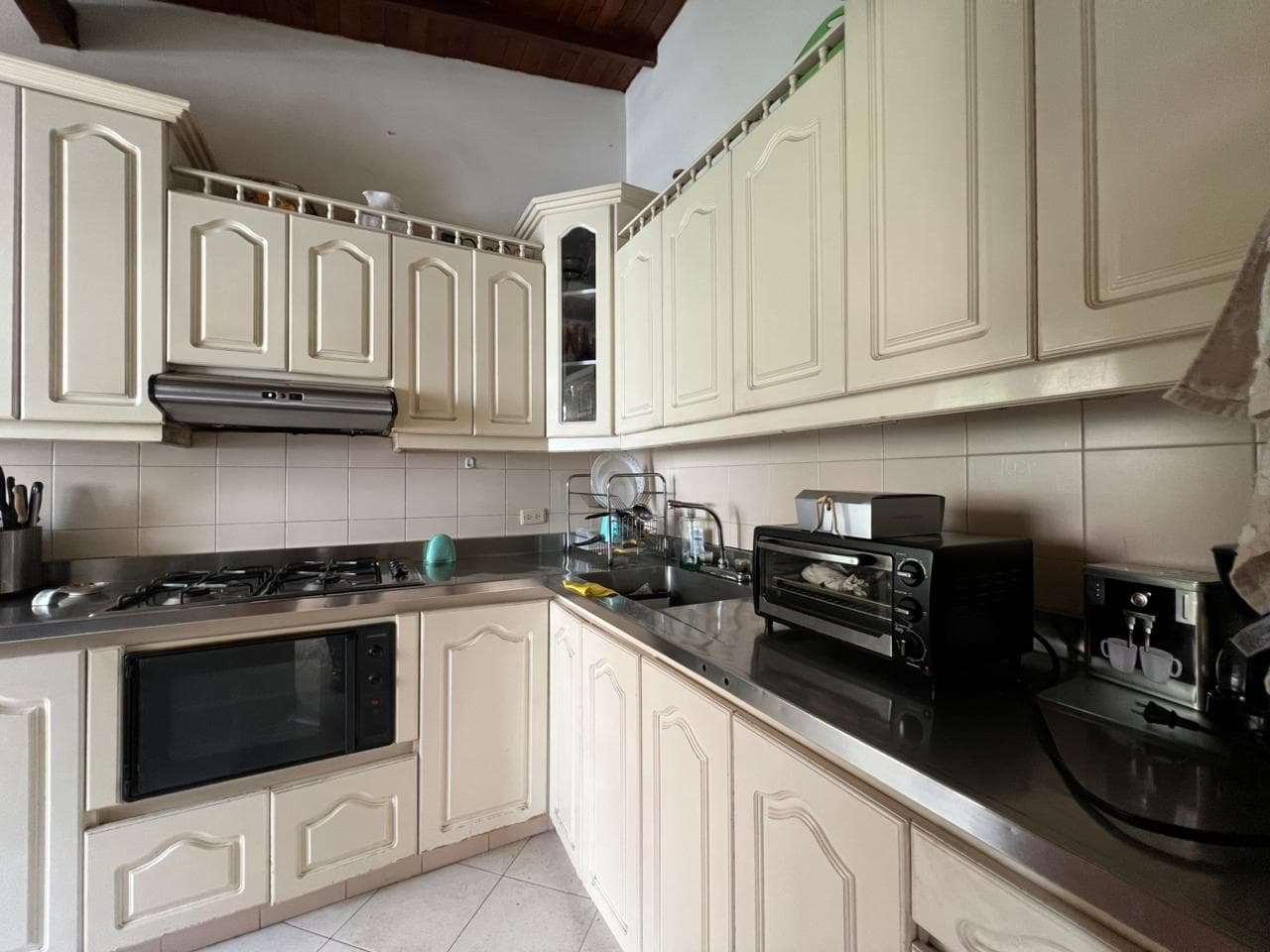 Apartamento en arriendo en El Tesoro, El Poblado, Medellín — foto 2 de 20