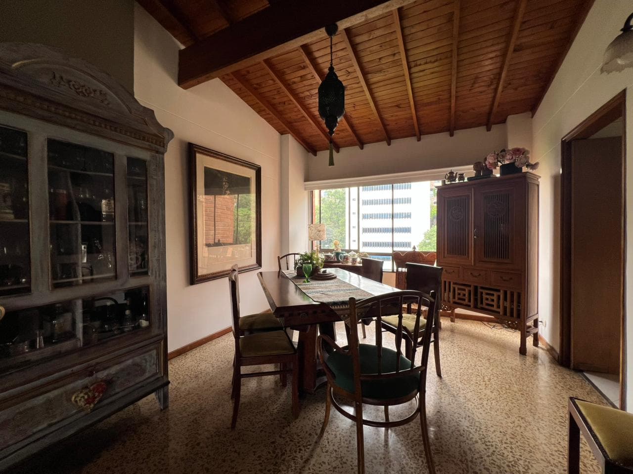Apartamento en arriendo en El Tesoro, El Poblado, Medellín — foto 5 de 20