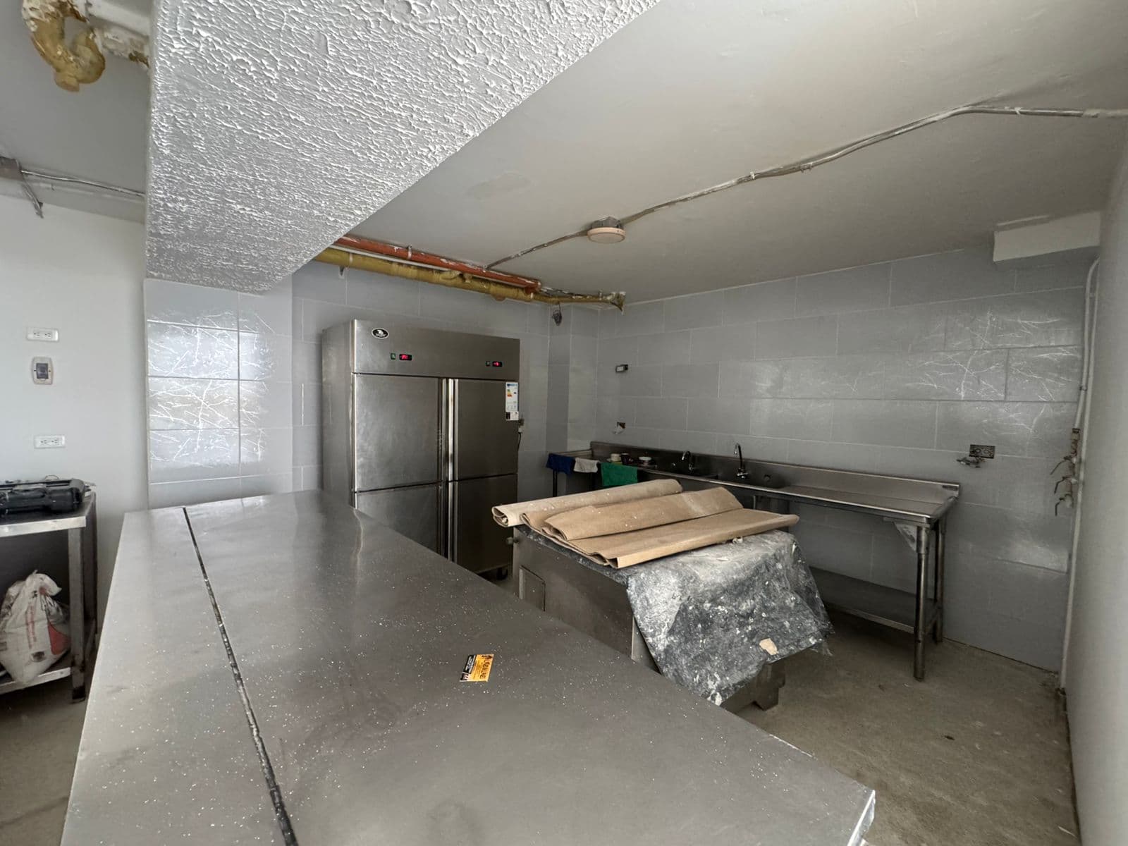 Local en arriendo en Laureles, Medellín — foto 3 de 20