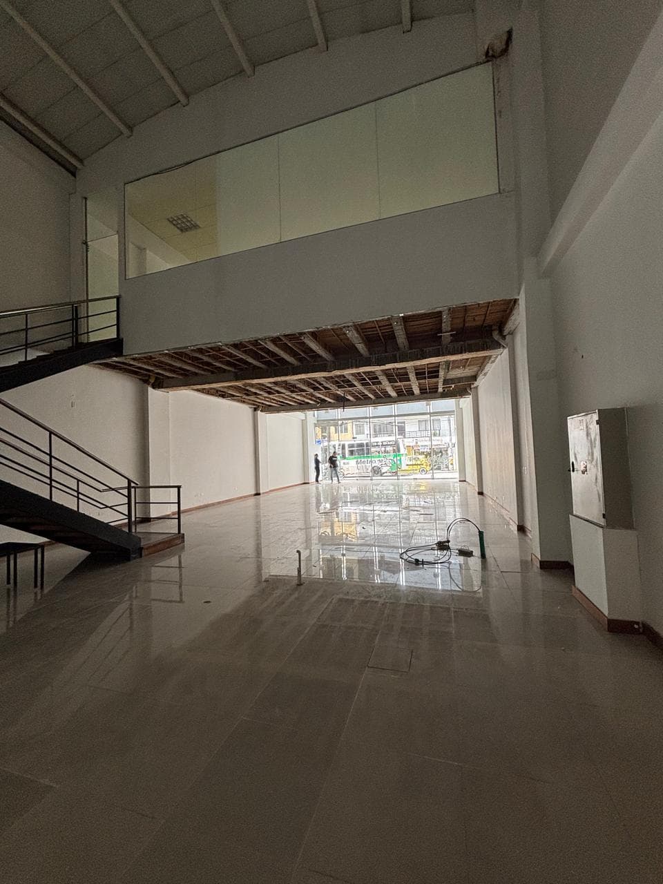 Local en arriendo en Centro, Itagui — foto 1 de 13