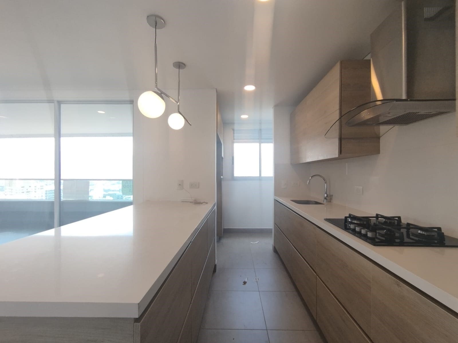 Apartamento en arriendo en Loma de los Parra, El Poblado, Medellín — foto 5 de 20