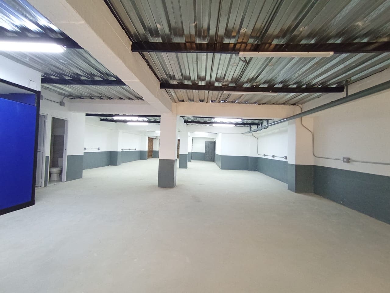 Bodega en arriendo en Prado, Centro, Medellín — foto 1 de 14