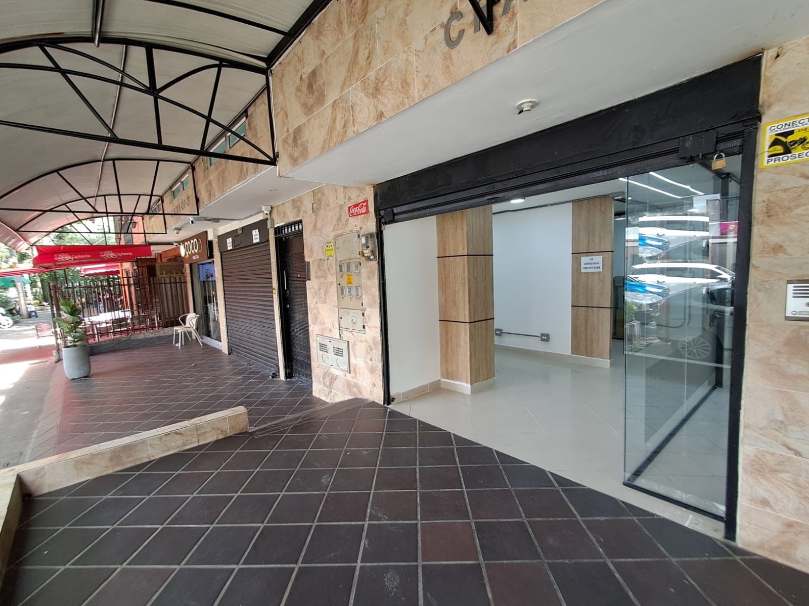 Local en arriendo en Suramericana, Laureles, Medellín — foto 3 de 20