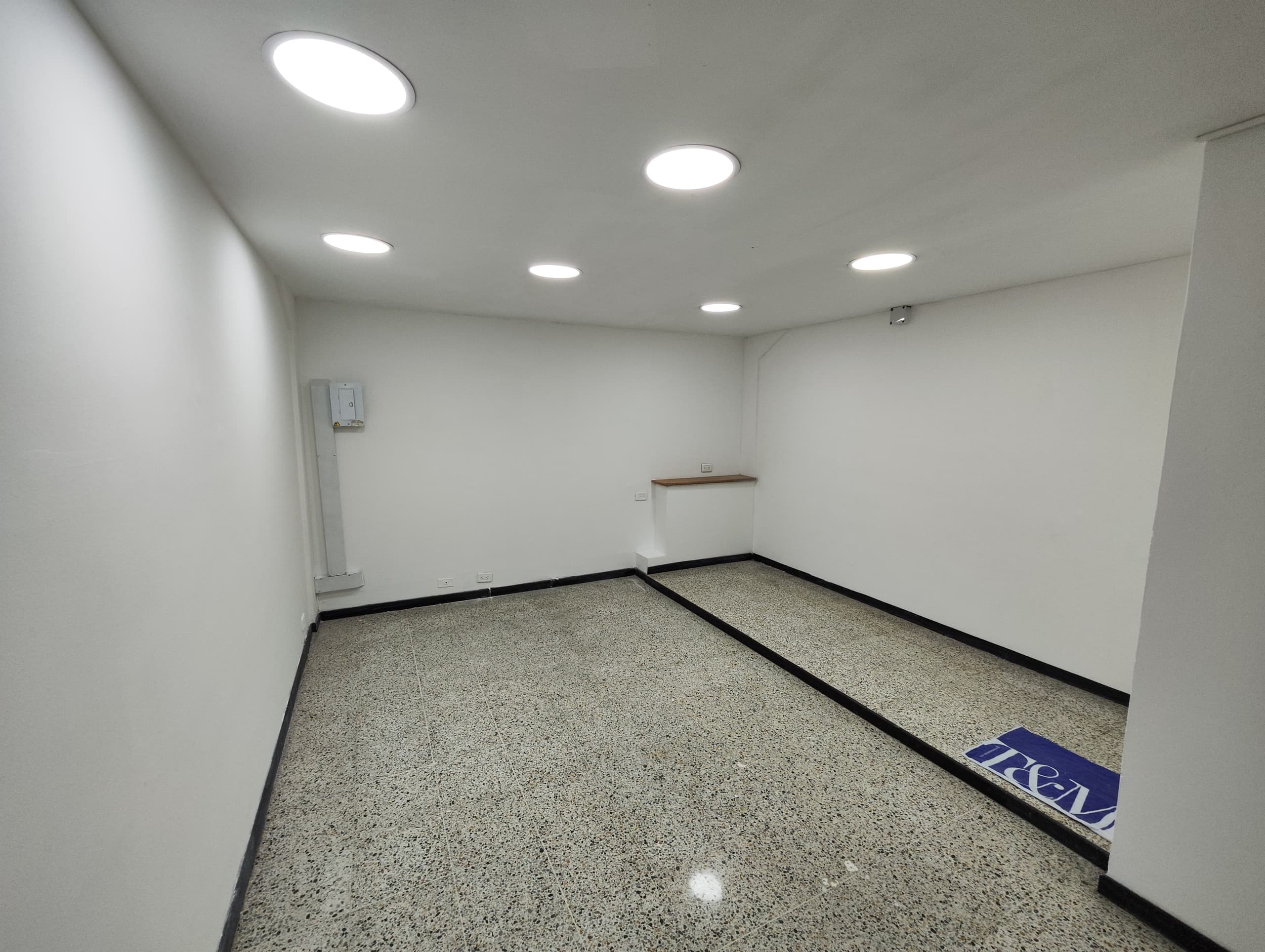 Oficina en arriendo en Villa Grande, Envigado — foto 4 de 10