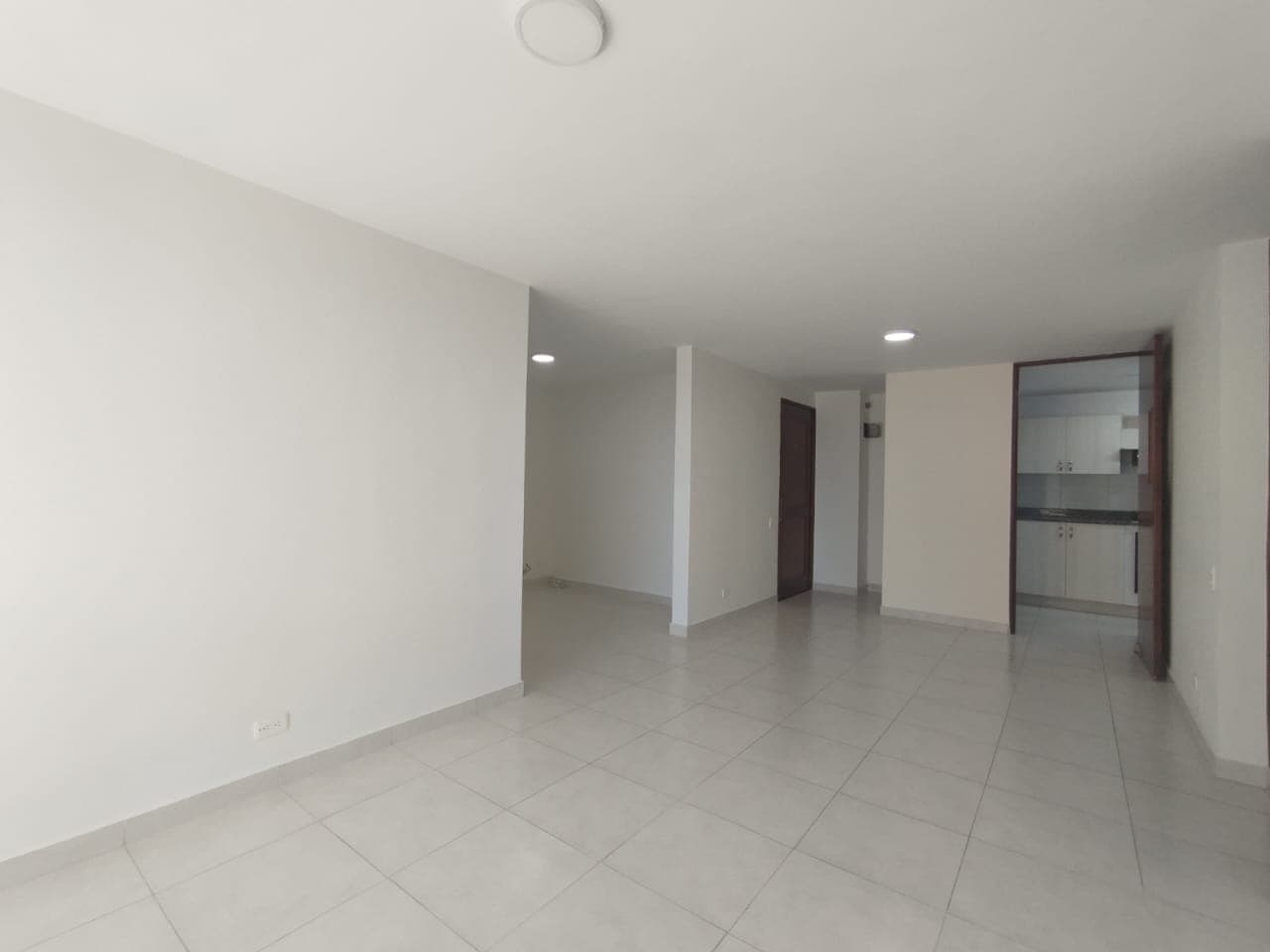 Apartamento en arriendo en Pontevedra, Envigado — foto 1 de 20