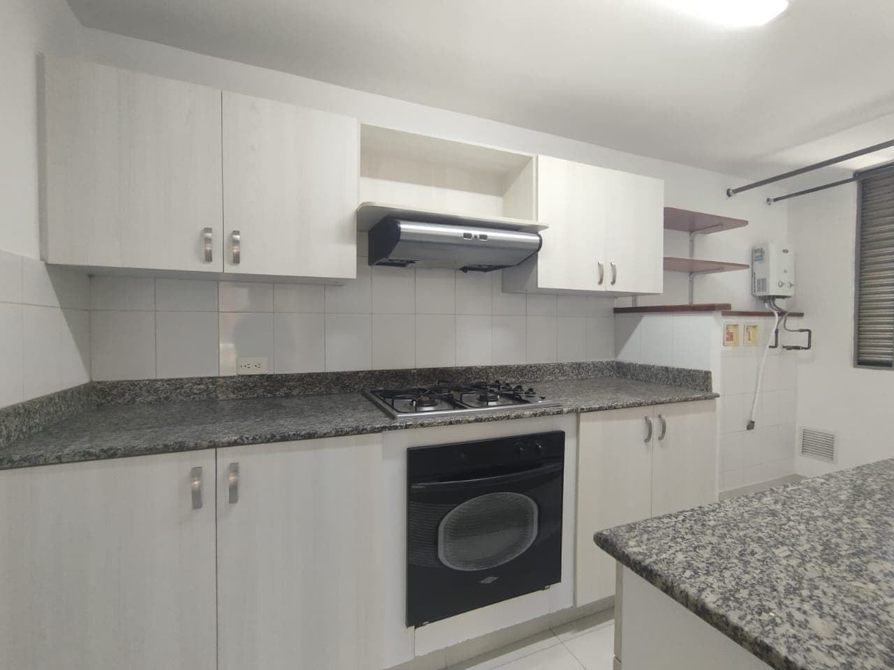 Apartamento en arriendo en Pontevedra, Envigado — foto 3 de 20