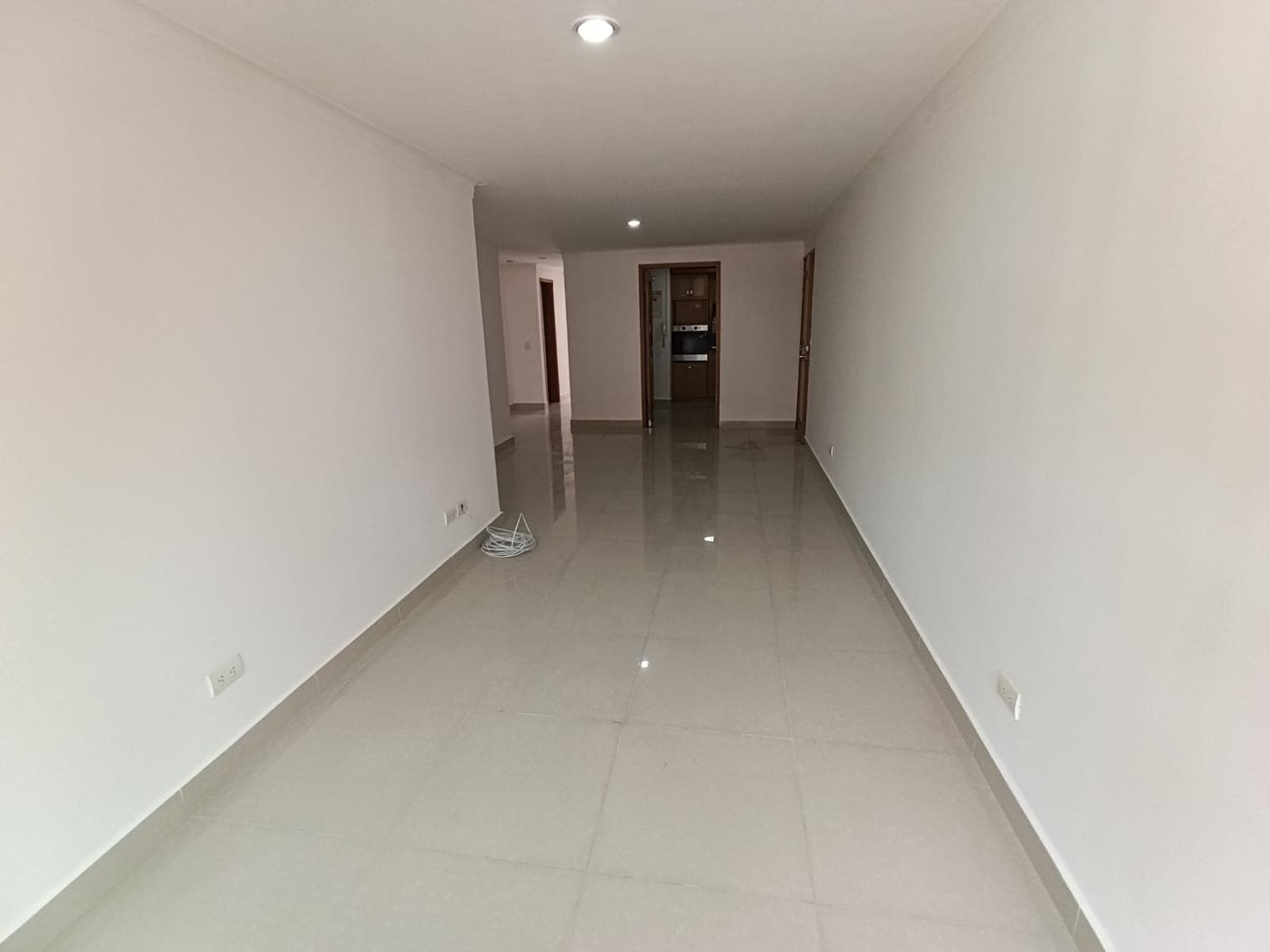 Apartamento en arriendo en Laureles, Medellín — foto 1 de 16