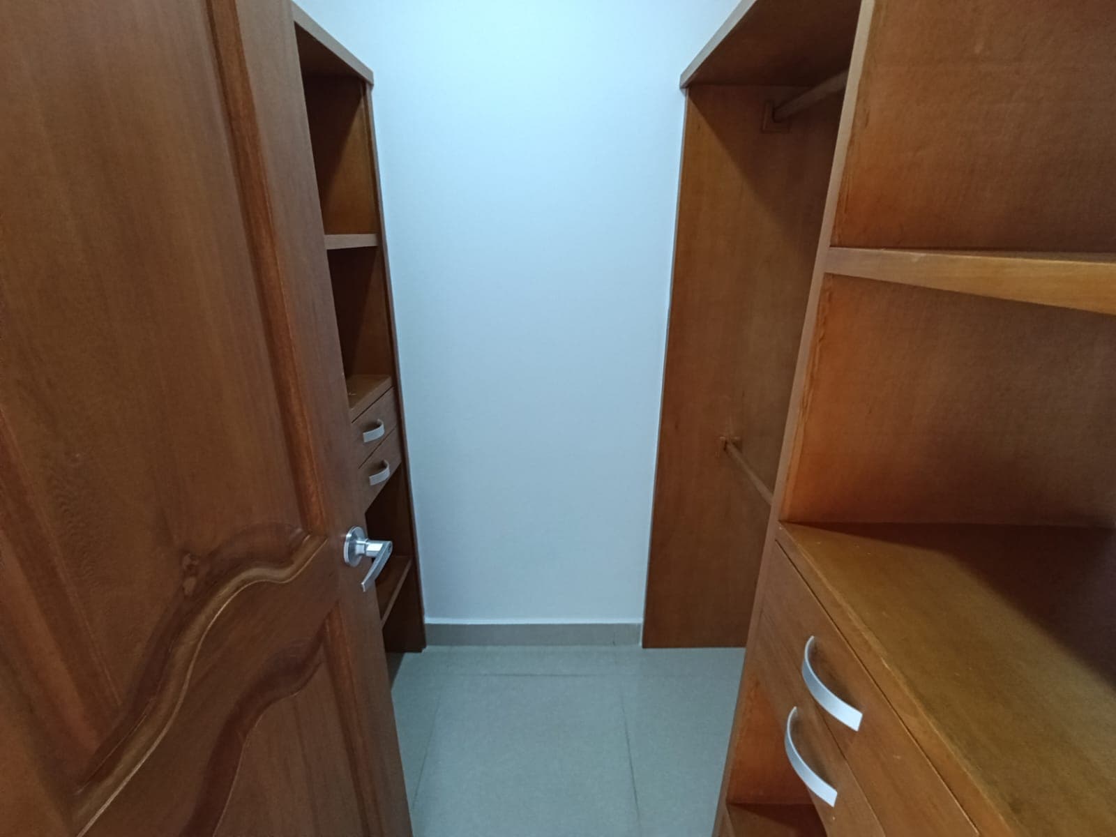Apartamento en arriendo en Laureles, Medellín — foto 5 de 16