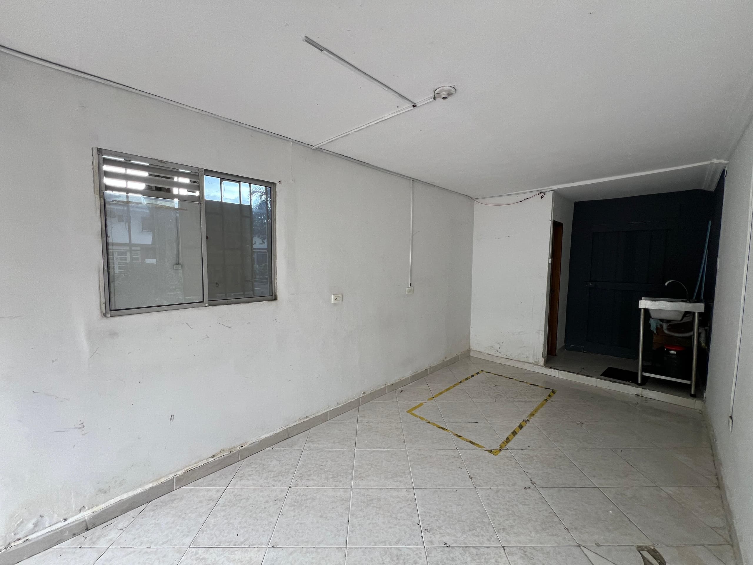 Local en arriendo en San Joaquín, Laureles, Medellín — foto 2 de 18