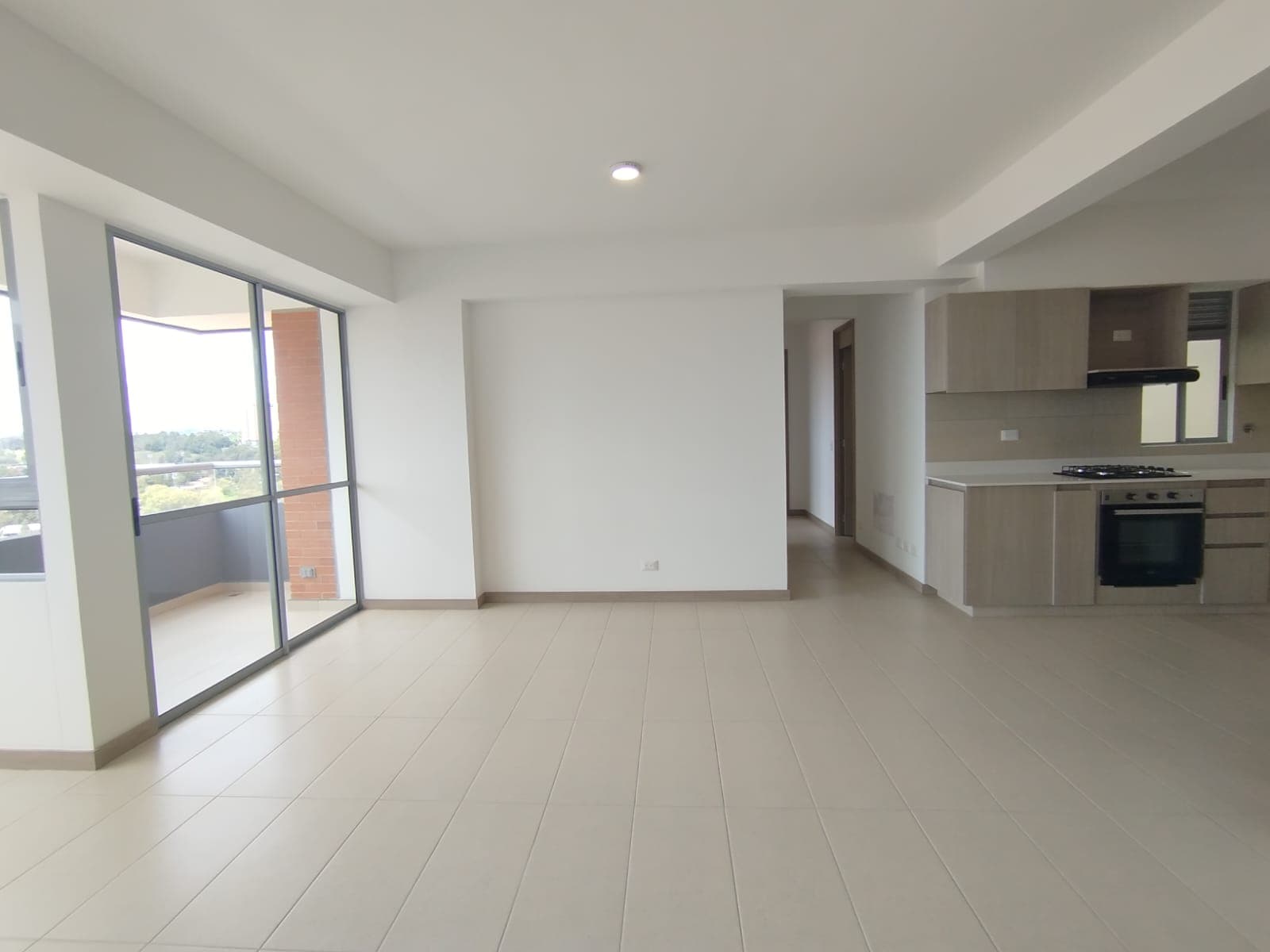 Apartamento en arriendo en Rionegro — foto 2 de 16
