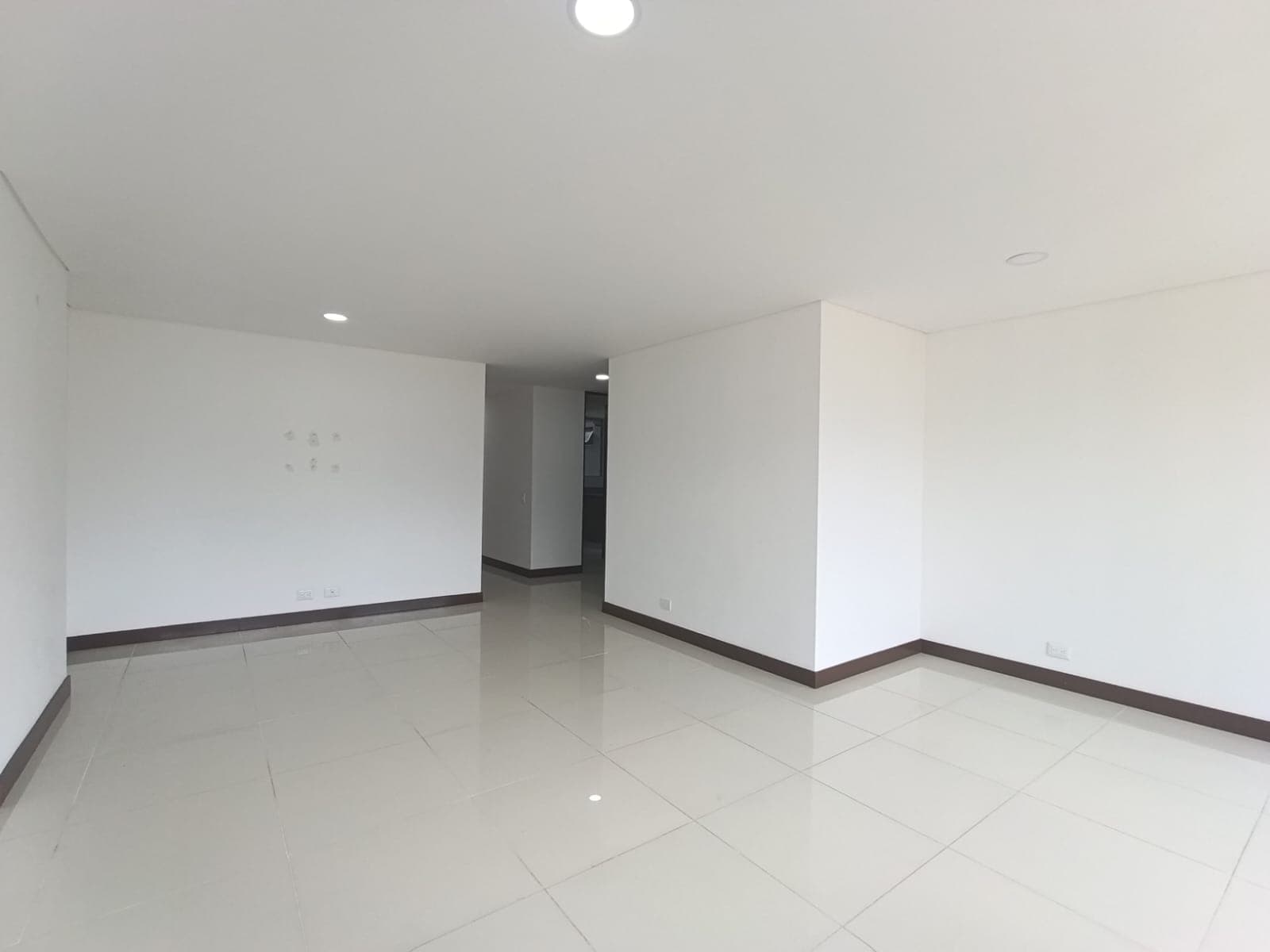 Apartamento en arriendo en Bosques De Zúñiga, Envigado — foto 2 de 18
