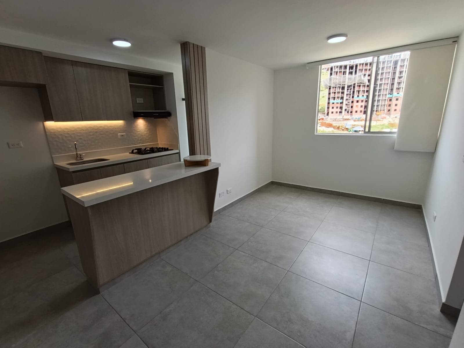 Apartamento en arriendo en Calasanz Parte Alta, La America, Medellín — foto 1 de 20