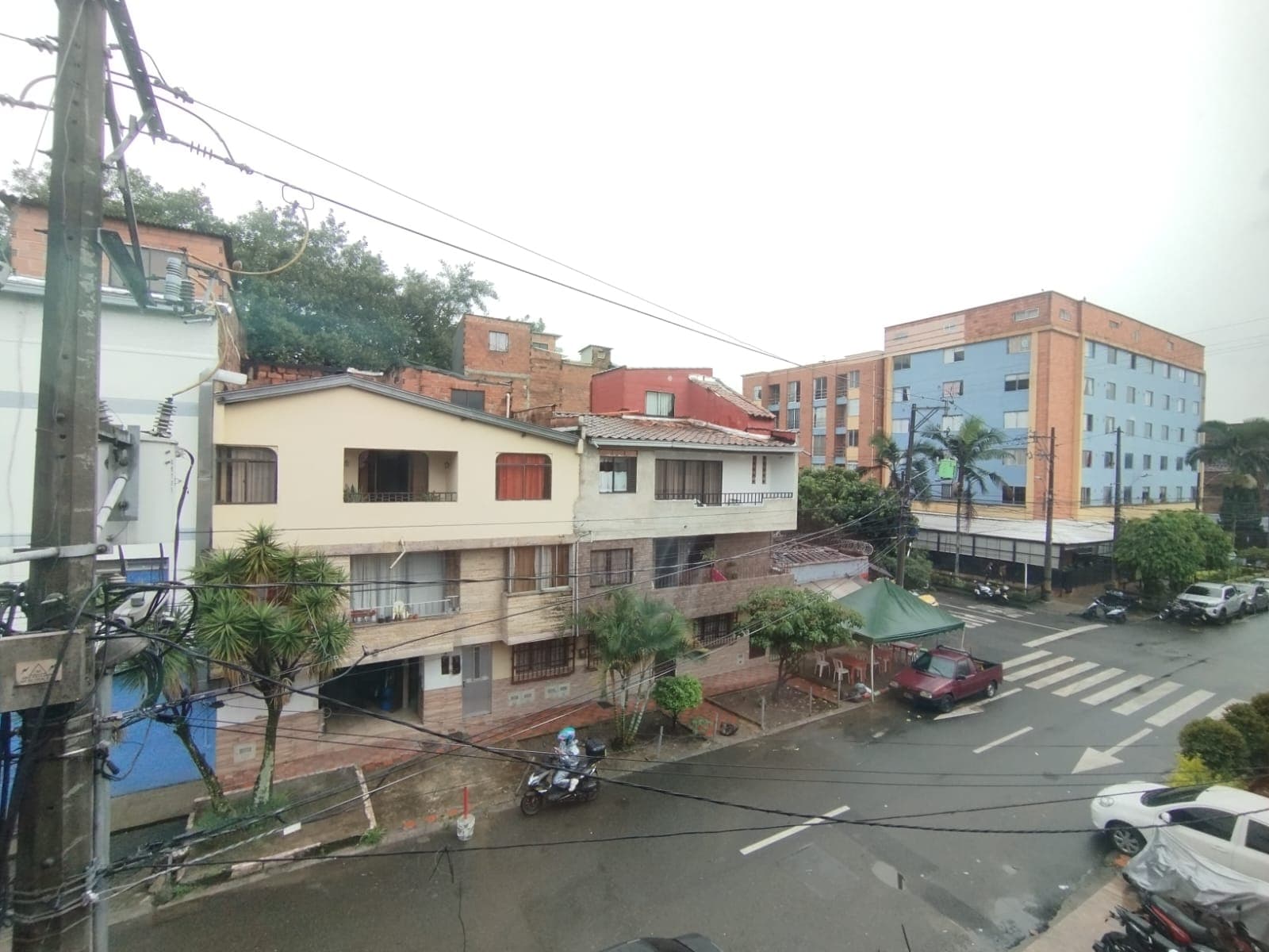 Bodega en arriendo en Cristo Rey, Guayabal, Medellín — foto 1 de 9