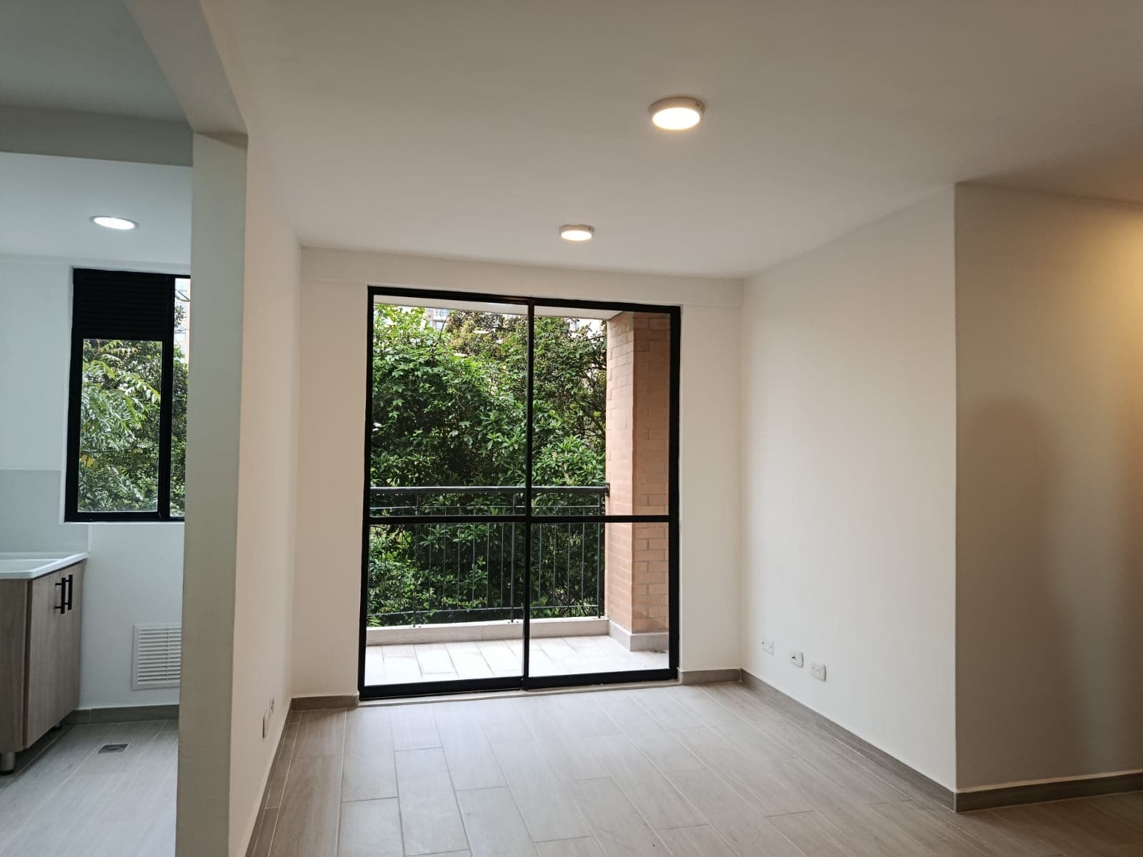 Apartamento en arriendo en Rionegro — foto 1 de 13