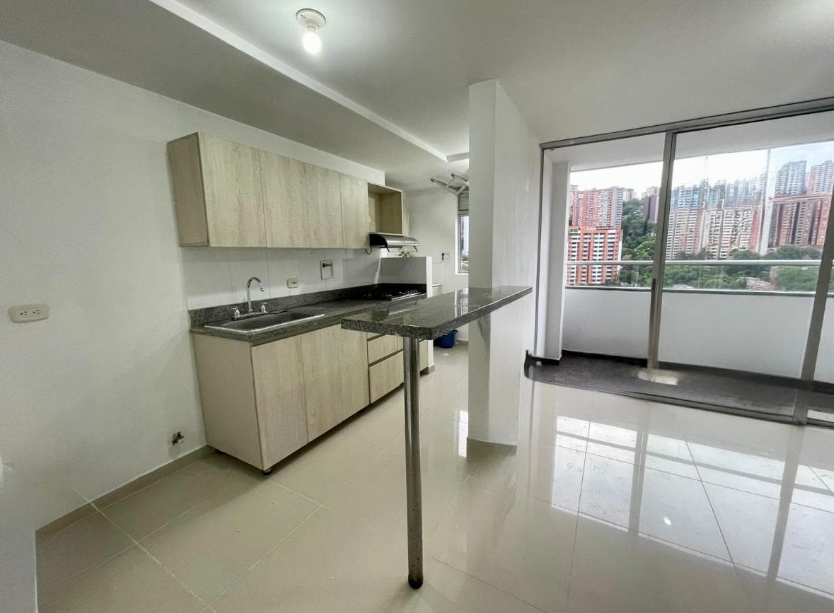 Apartamento en arriendo en La Paz, Envigado — foto 4 de 16