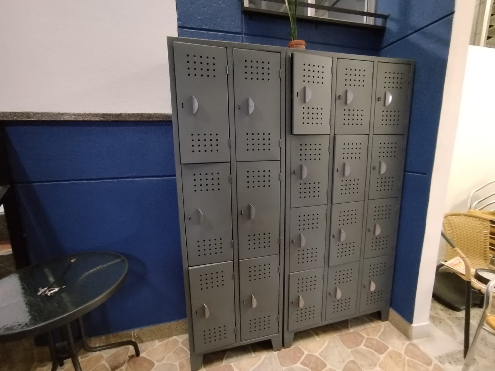 Casa Comercial en arriendo en La Castellana, Laureles, Medellín — foto 3 de 20