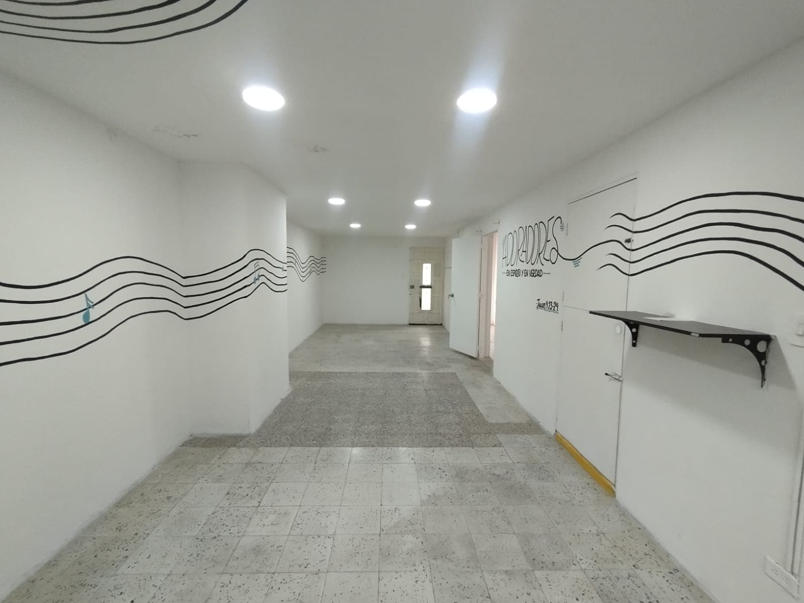 Casa Comercial en arriendo en Centro, Medellín — foto 5 de 16