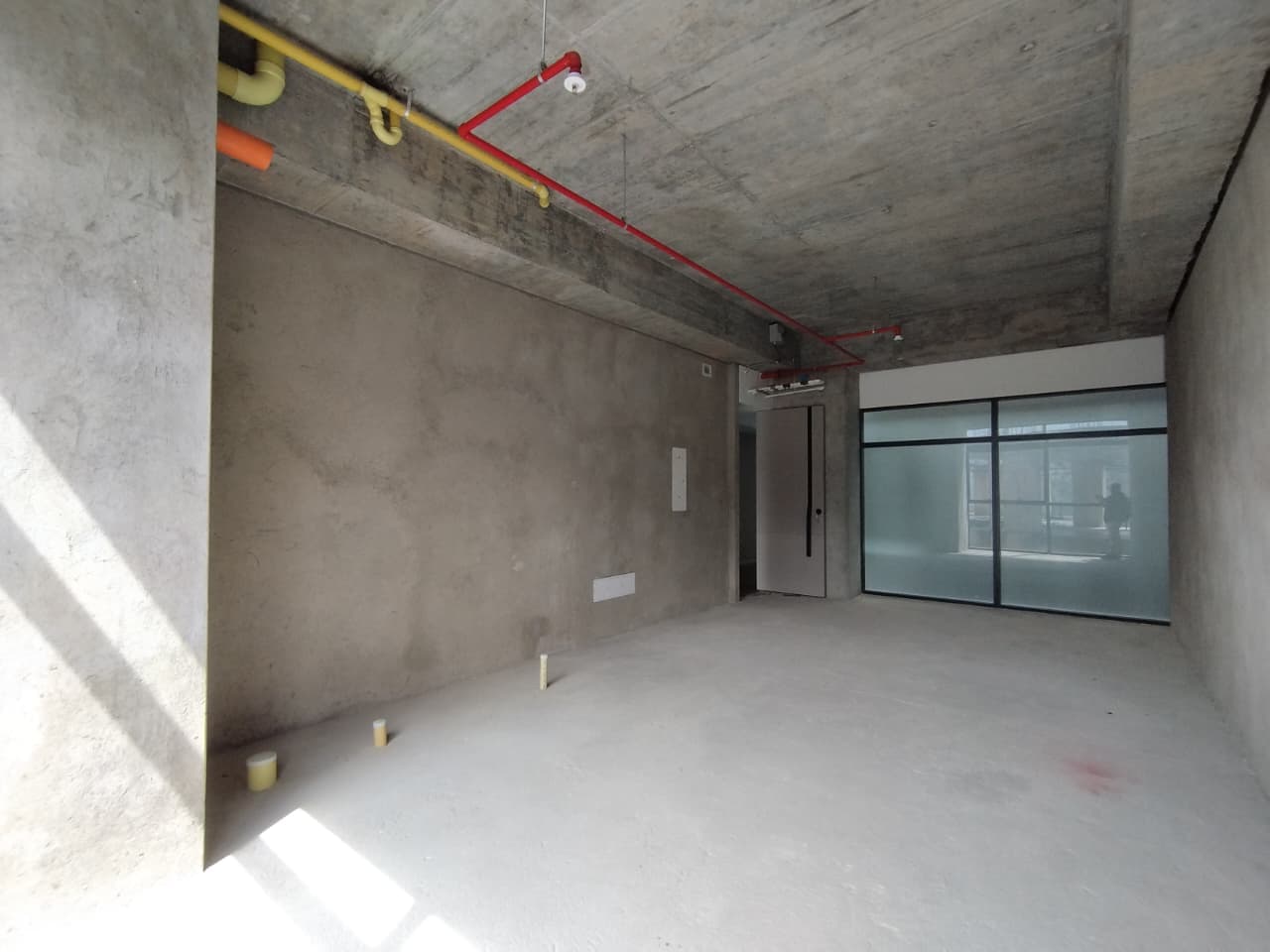 Oficina en arriendo en Altos Del Cola Del Zorro, El Poblado, Medellín — foto 2 de 12