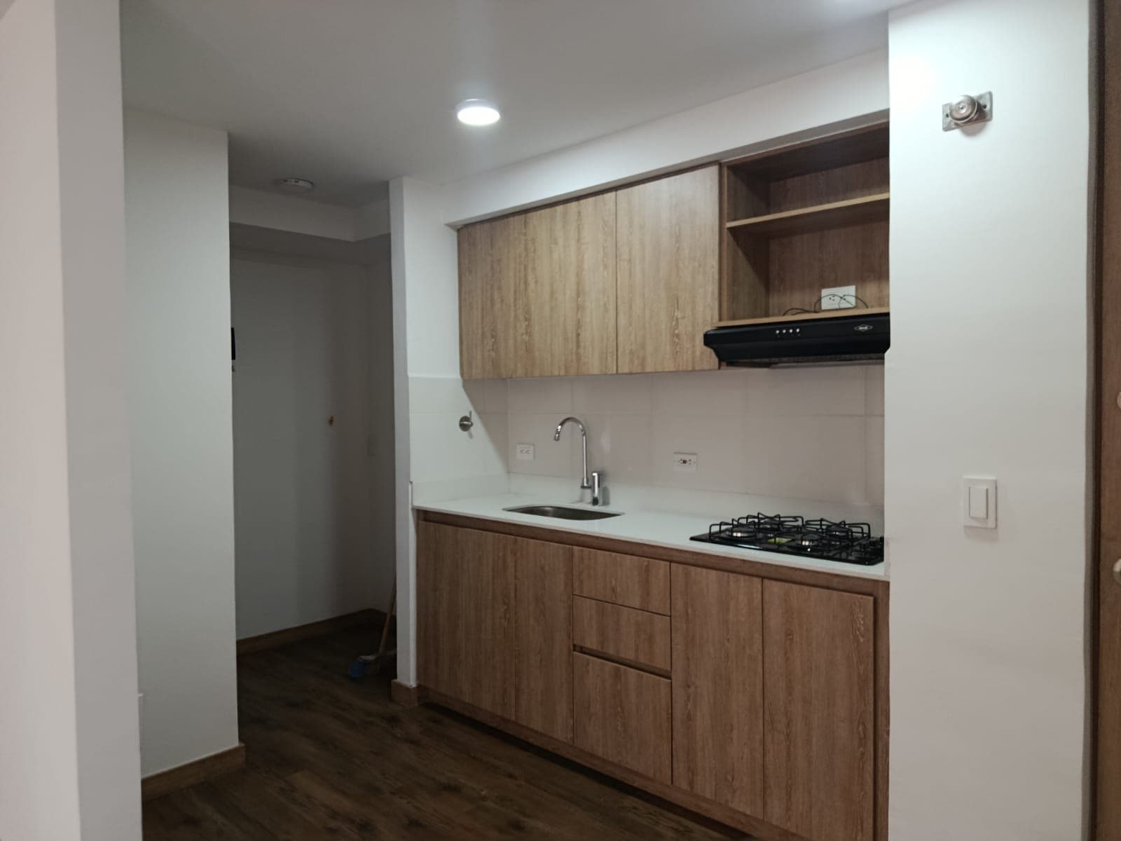 Apartamento en arriendo en El Carmen De Viboral — foto 1 de 19