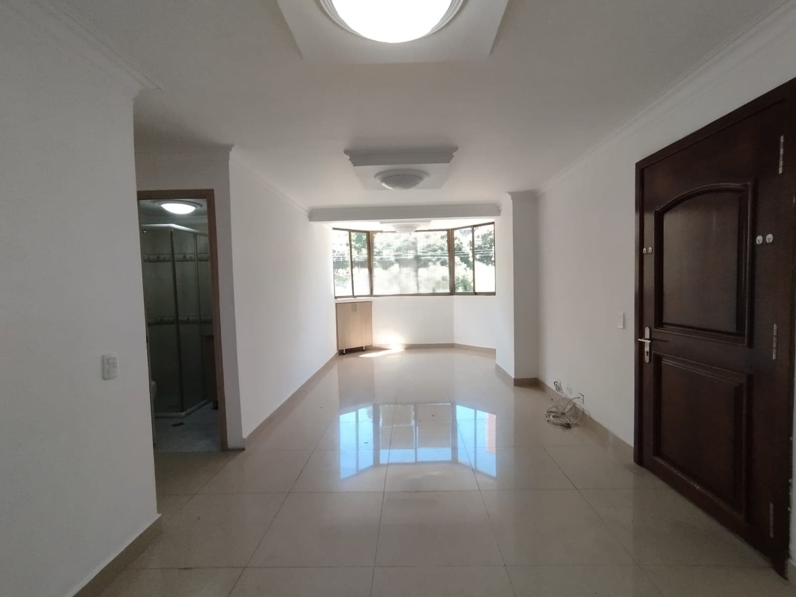 Apartamento en arriendo en Aguacatala, El Poblado, Medellín — foto 3 de 17