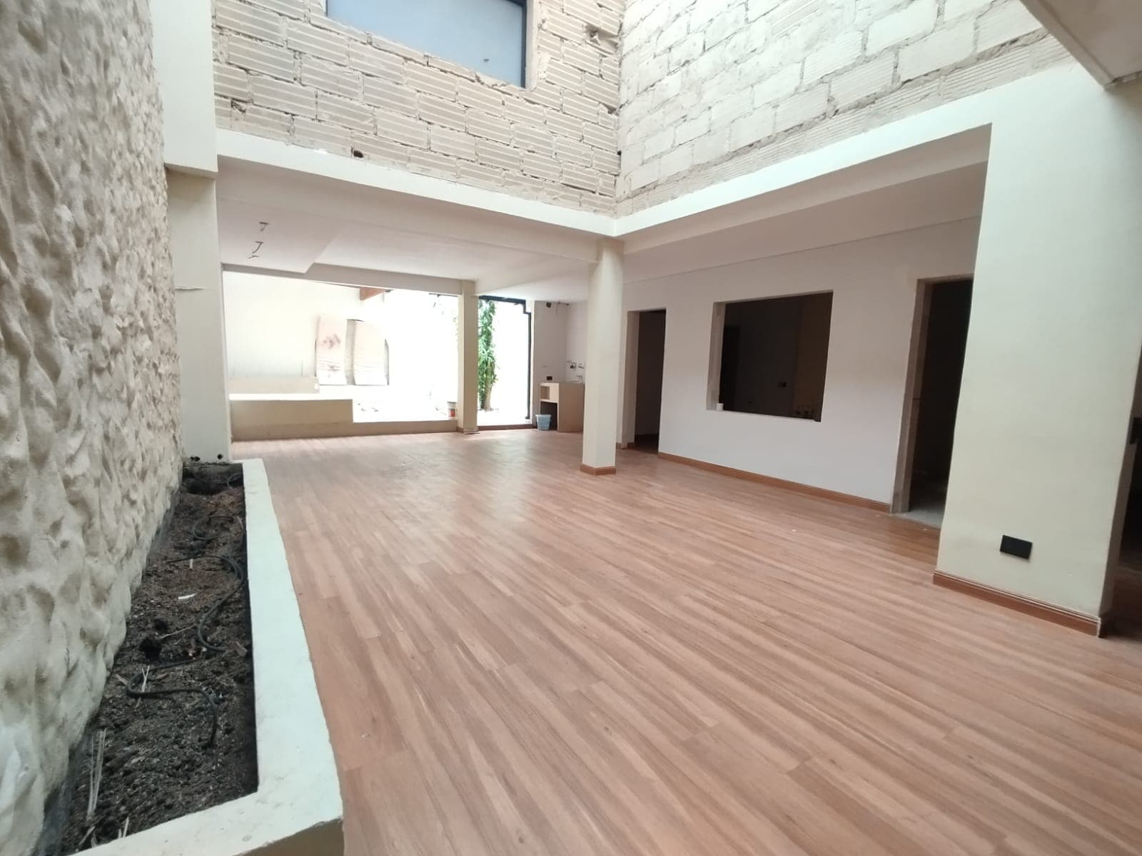 Casa Comercial en arriendo en Manila, El Poblado, Medellín — foto 4 de 20