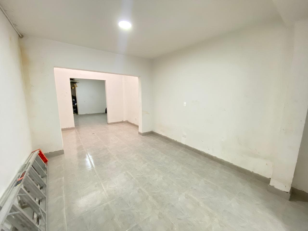 Local en arriendo en Laureles, Medellín — foto 3 de 12