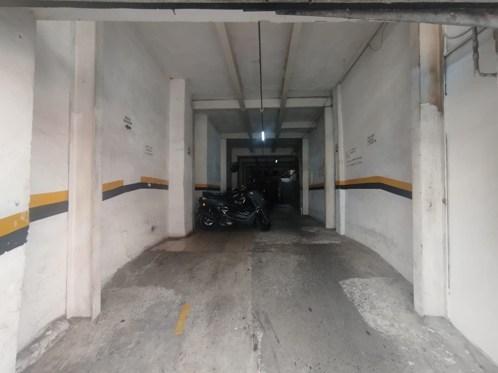 Local en arriendo en La Candelaria, Centro, Medellín — foto 1 de 16