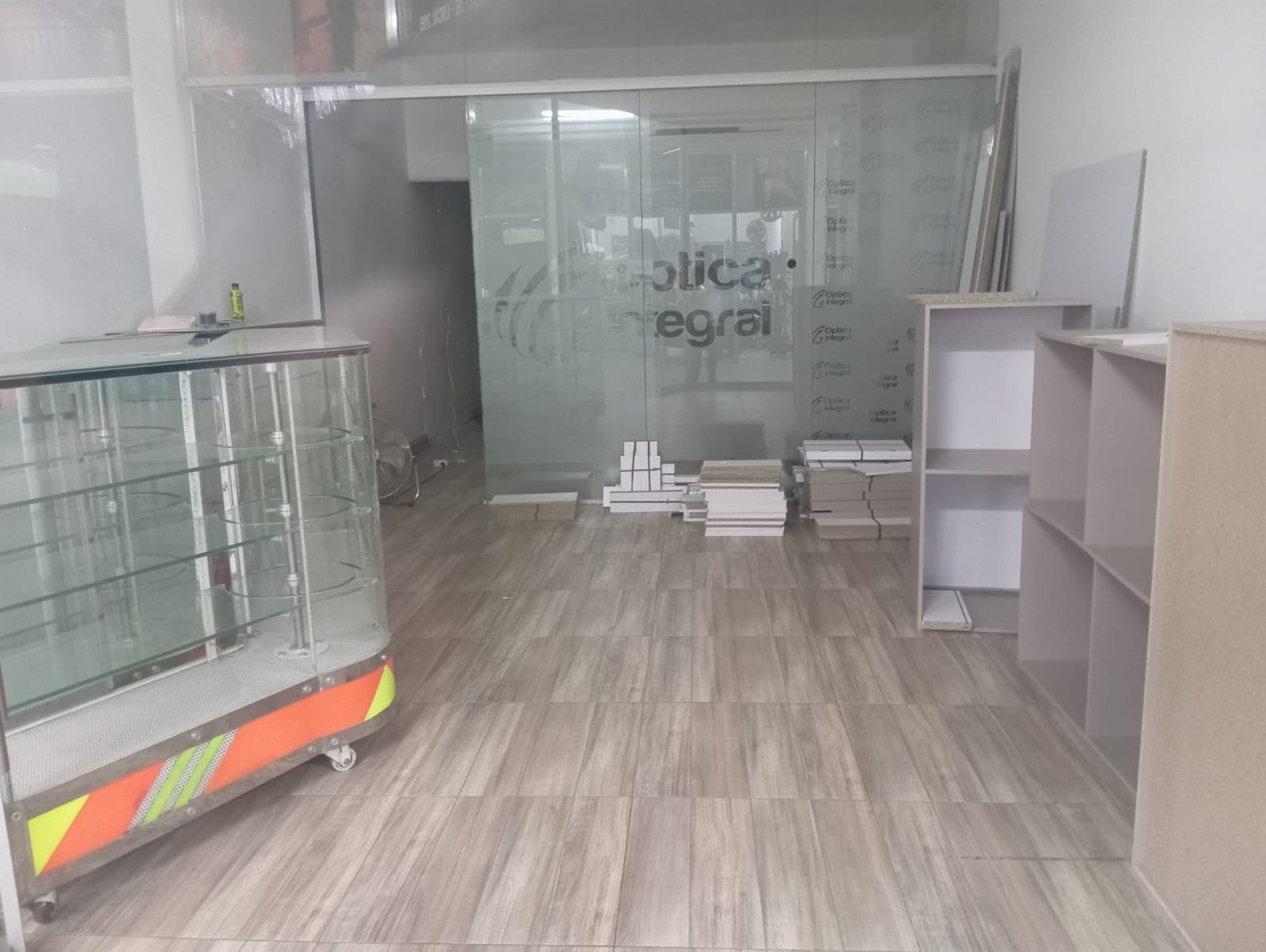 Local en arriendo en La Candelaria, Centro, Medellín — foto 2 de 13