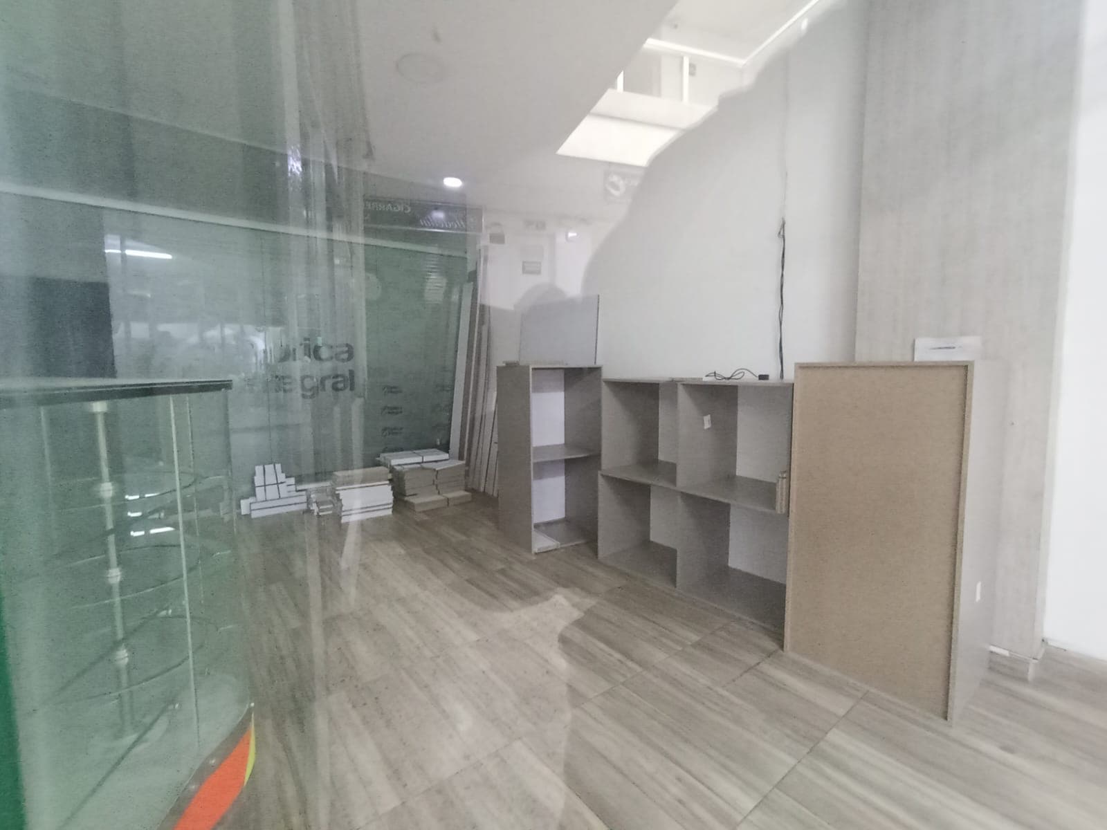 Local en arriendo en La Candelaria, Centro, Medellín — foto 5 de 13