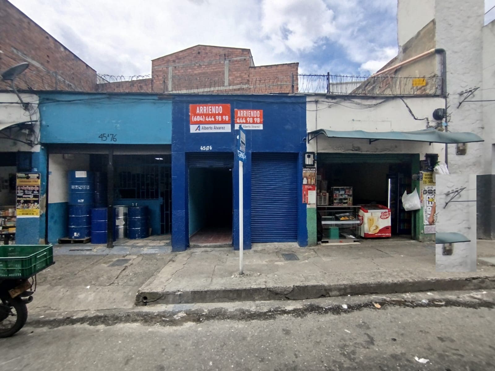 Local en arriendo en La Candelaria, Centro, Medellín — foto 1 de 17
