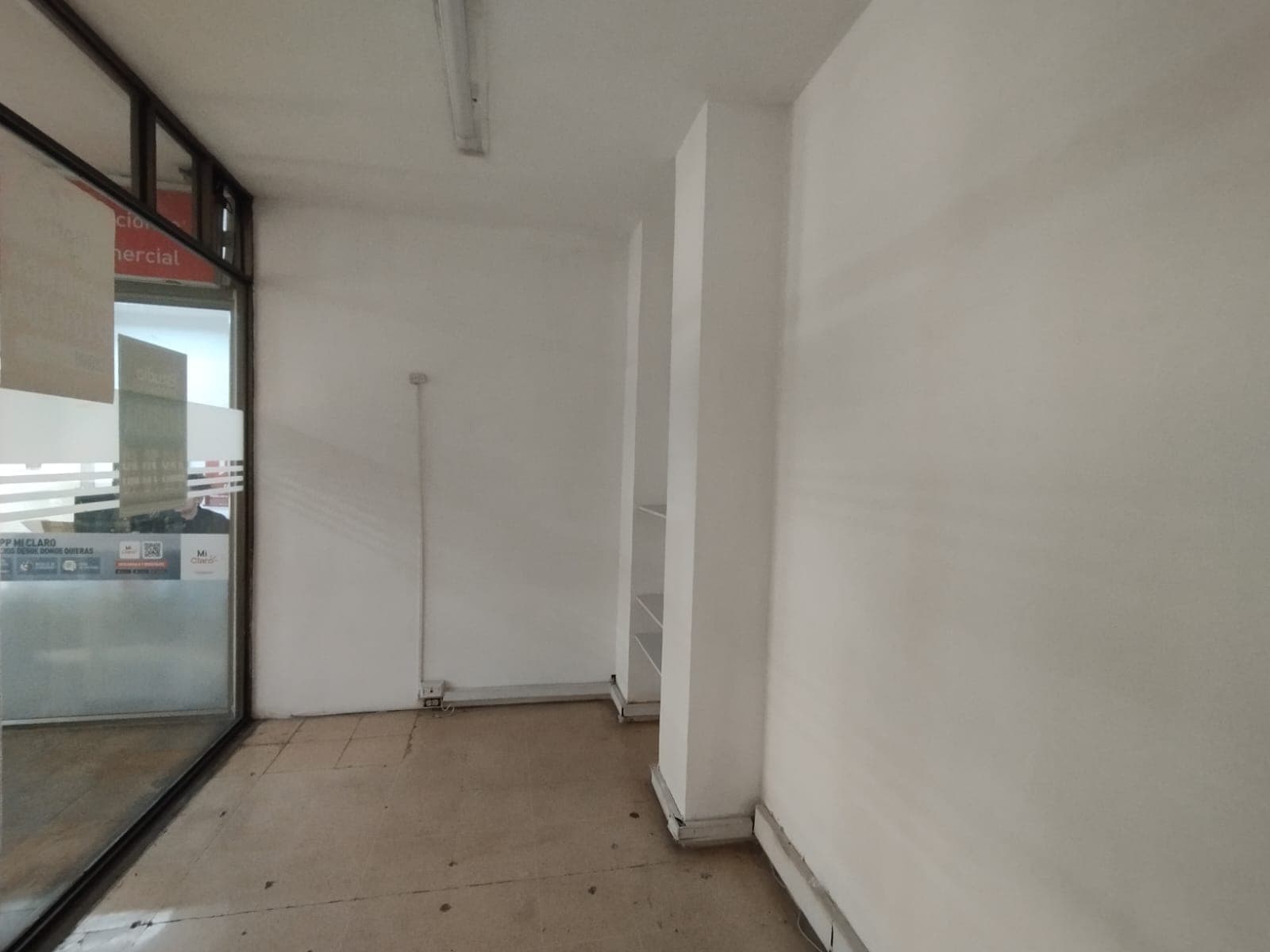Local en arriendo en La Candelaria, Centro, Medellín — foto 1 de 14