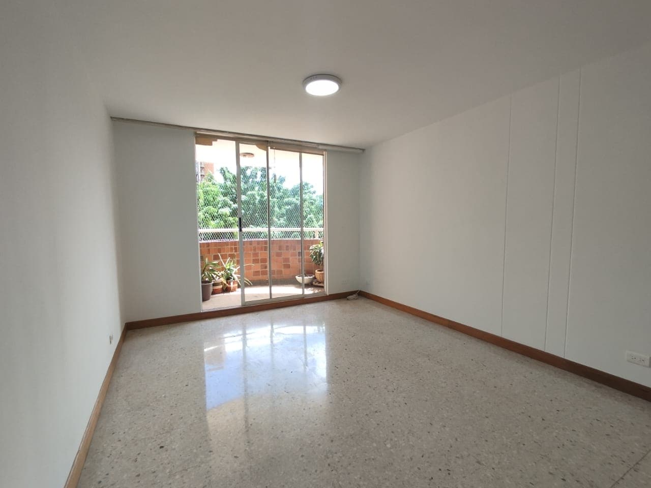 Apartamento en arriendo en Castropol, El Poblado, Medellín — foto 5 de 20