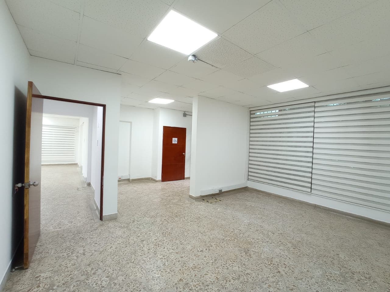Casa Comercial en arriendo en Estadio, Laureles, Medellín — foto 4 de 20